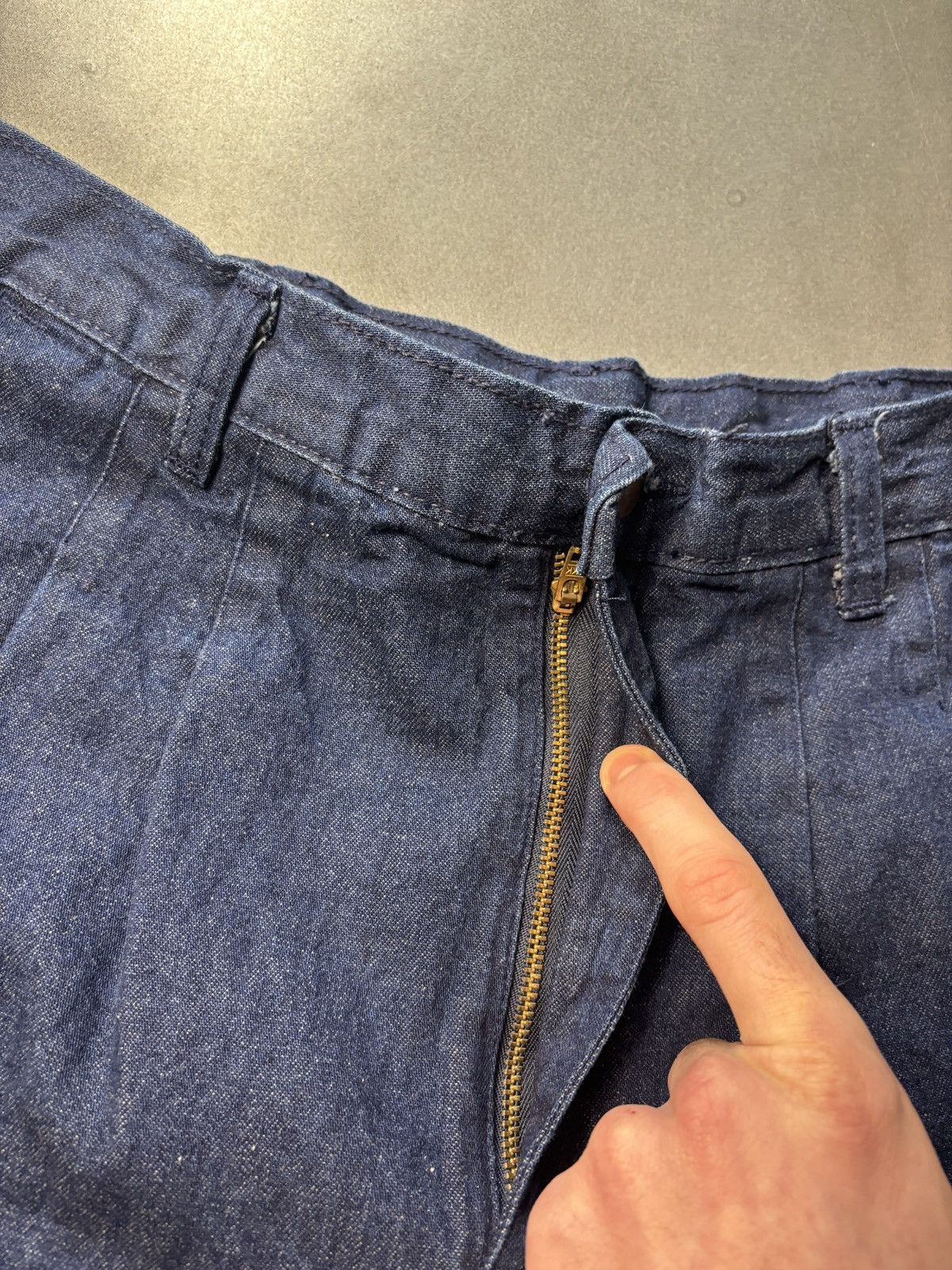 Vintage 1990s Vintage Pleated Jean Shorts Dark Denim Jorts USA Made Size US 29 - 4 Thumbnail