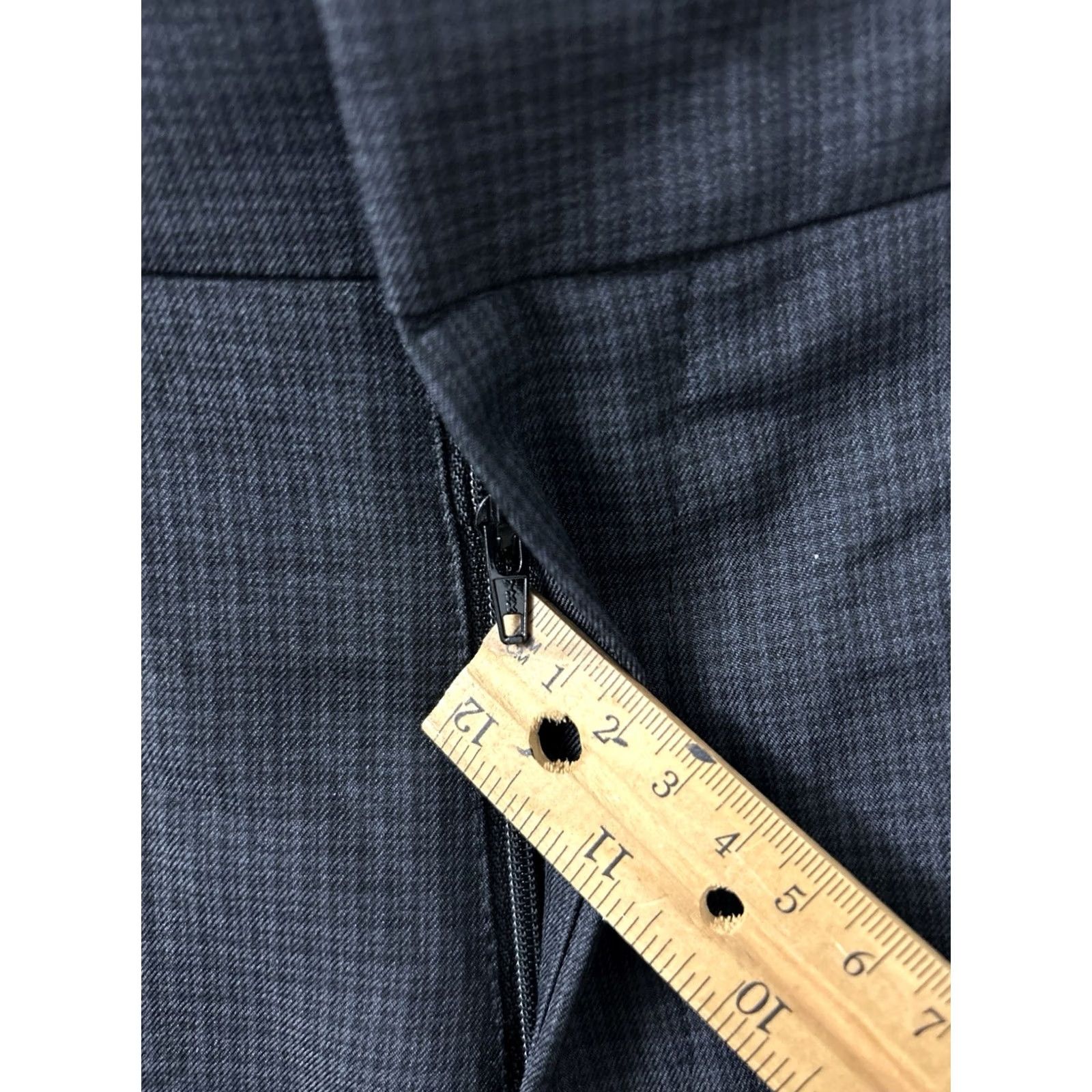 Perry Ellis Perry Ellis Portfolio Pants Mens 34x34 Black Modern Fit Dress Pants Wrinkle Resistant Moisture Wicking Pockets Logo Satin Texture Vintage No 1990s Size US 34 / EU 50 - 5 Thumbnail