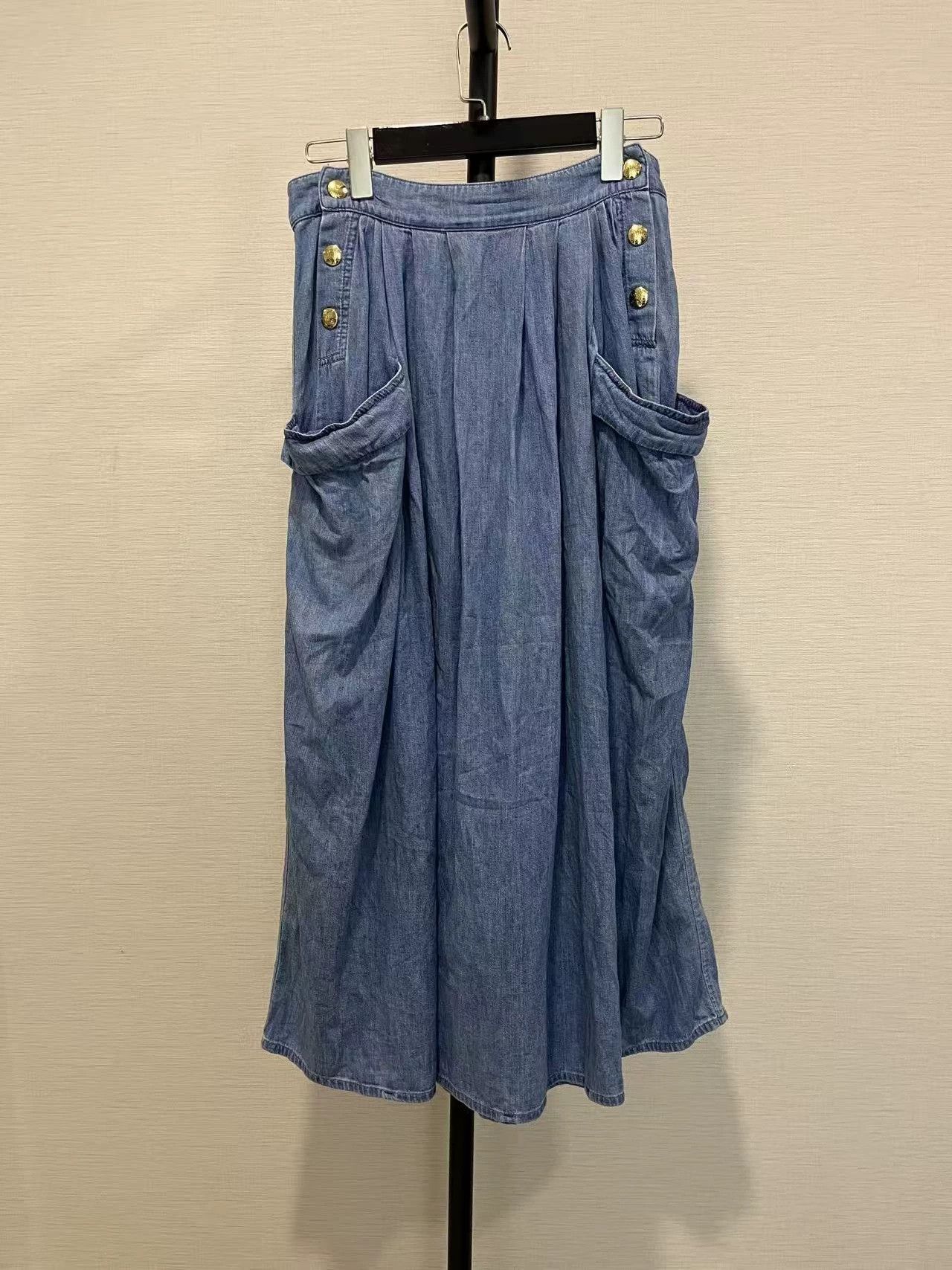 Celine Celine Washed Blue Denim Maxi 28 Triomphe Buckle Size 28" / US 6 / IT 42 - 1 Thumbnail