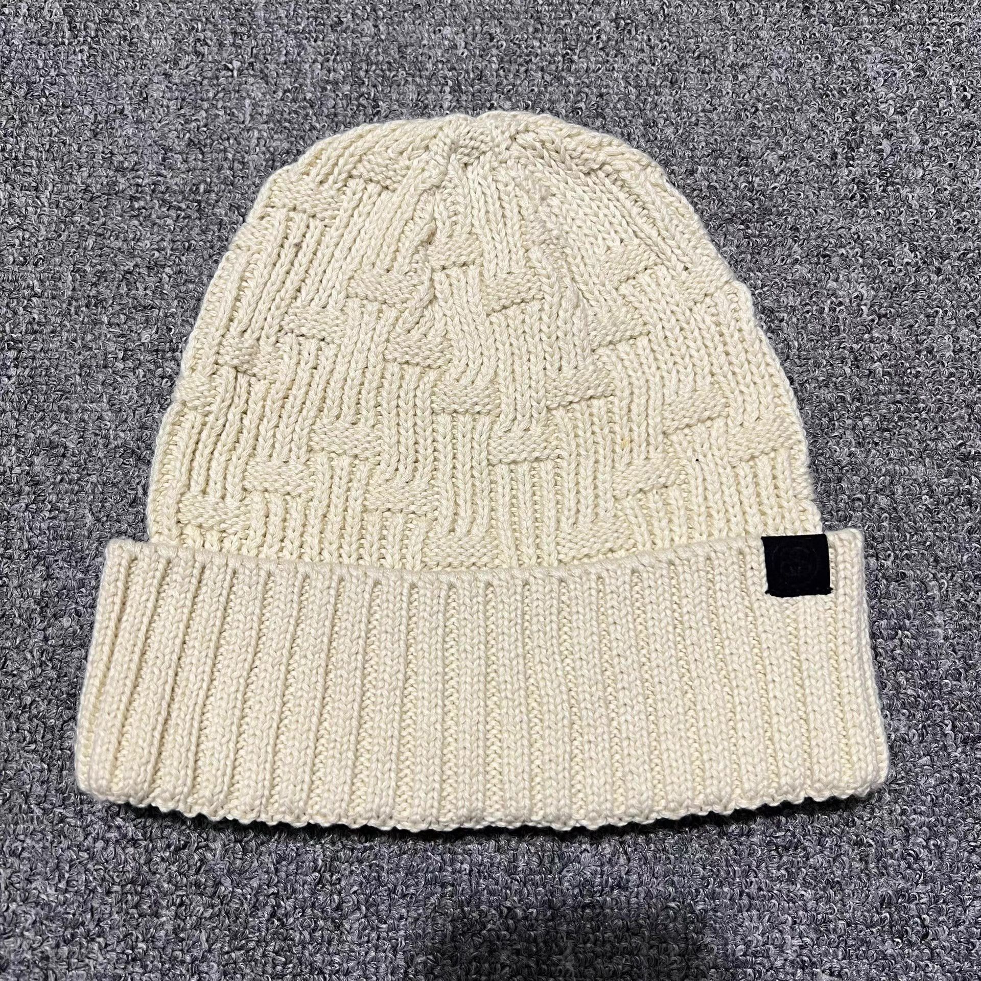 Stussy Stussy Cable Knit Beanie Q7 Size ONE SIZE - 8 Thumbnail