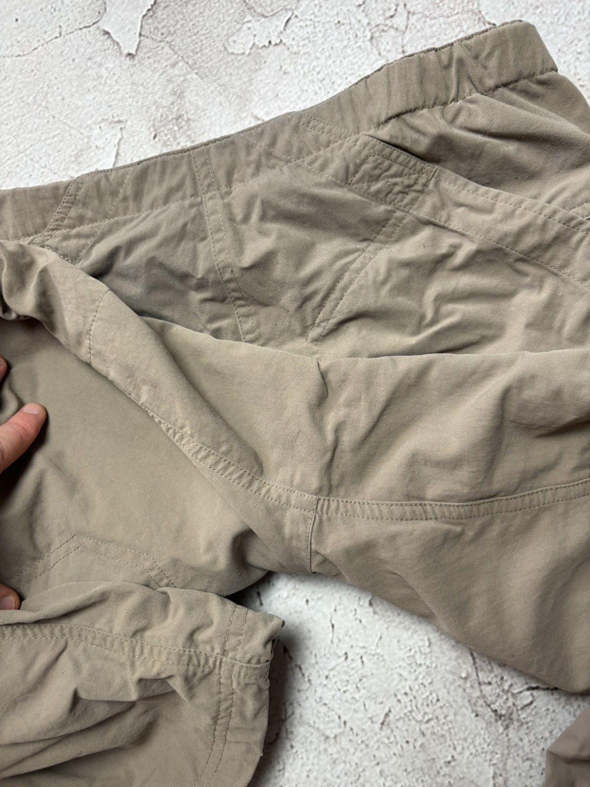 Mountain Hardwear Vintage Mountain Hardwear Tech Pants Brown Mens M [2000s] Size US 32 / EU 48 - 11 Thumbnail