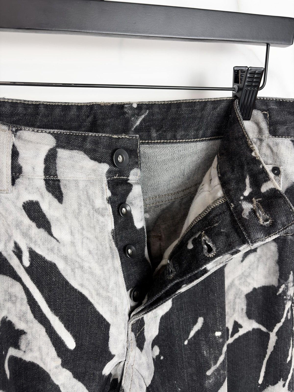 Rick Owens FW16 Rick Owens DRKSHDW Bleach Vomit Detroit Denim Jeans Size US 32 / EU 48 - 8 Thumbnail