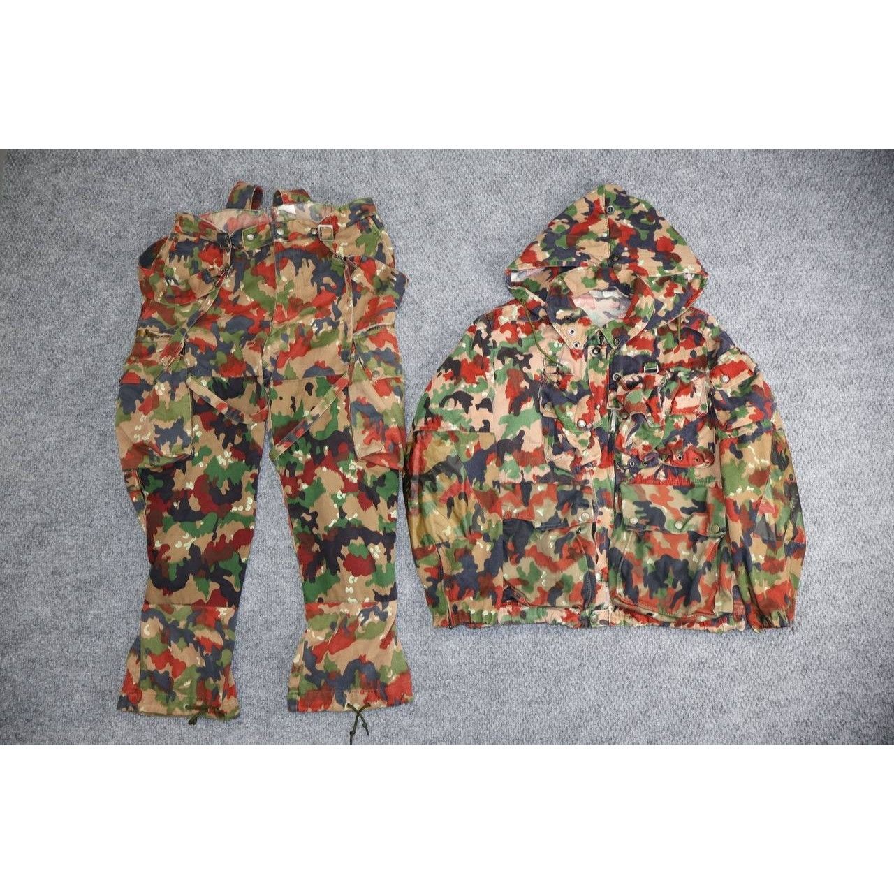 Vintage Vintage Swiss Army M70 Alpenflage Jacket & Overalls Size US M / EU 48-50 / 2 - 9 Thumbnail