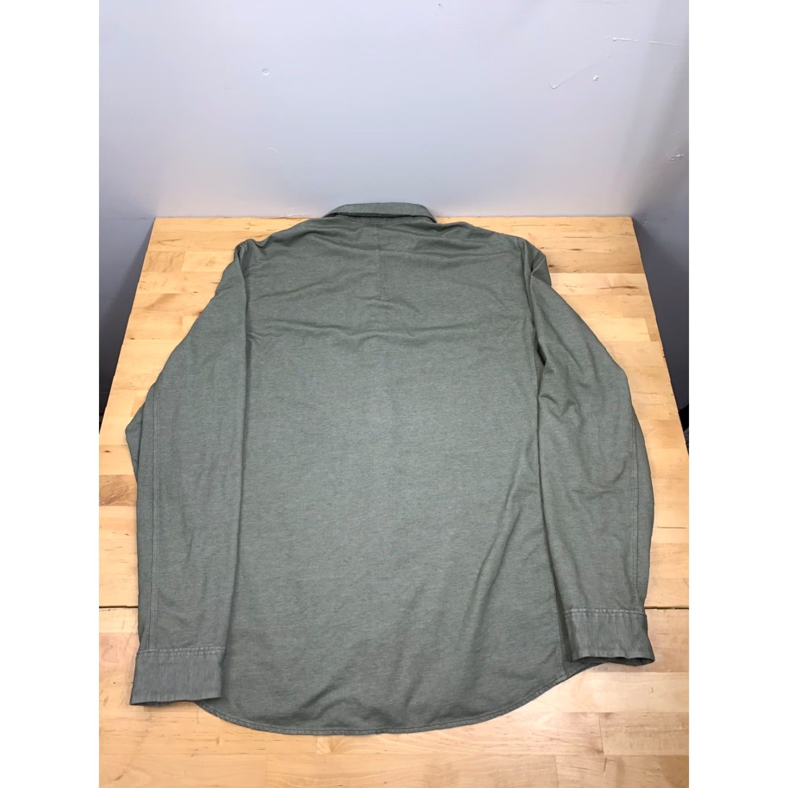 Lululemon Lululemon Men's Button-Up Long Sleeve M Green Casual Shirt Size US M / EU 48-50 / 2 - 2 Thumbnail
