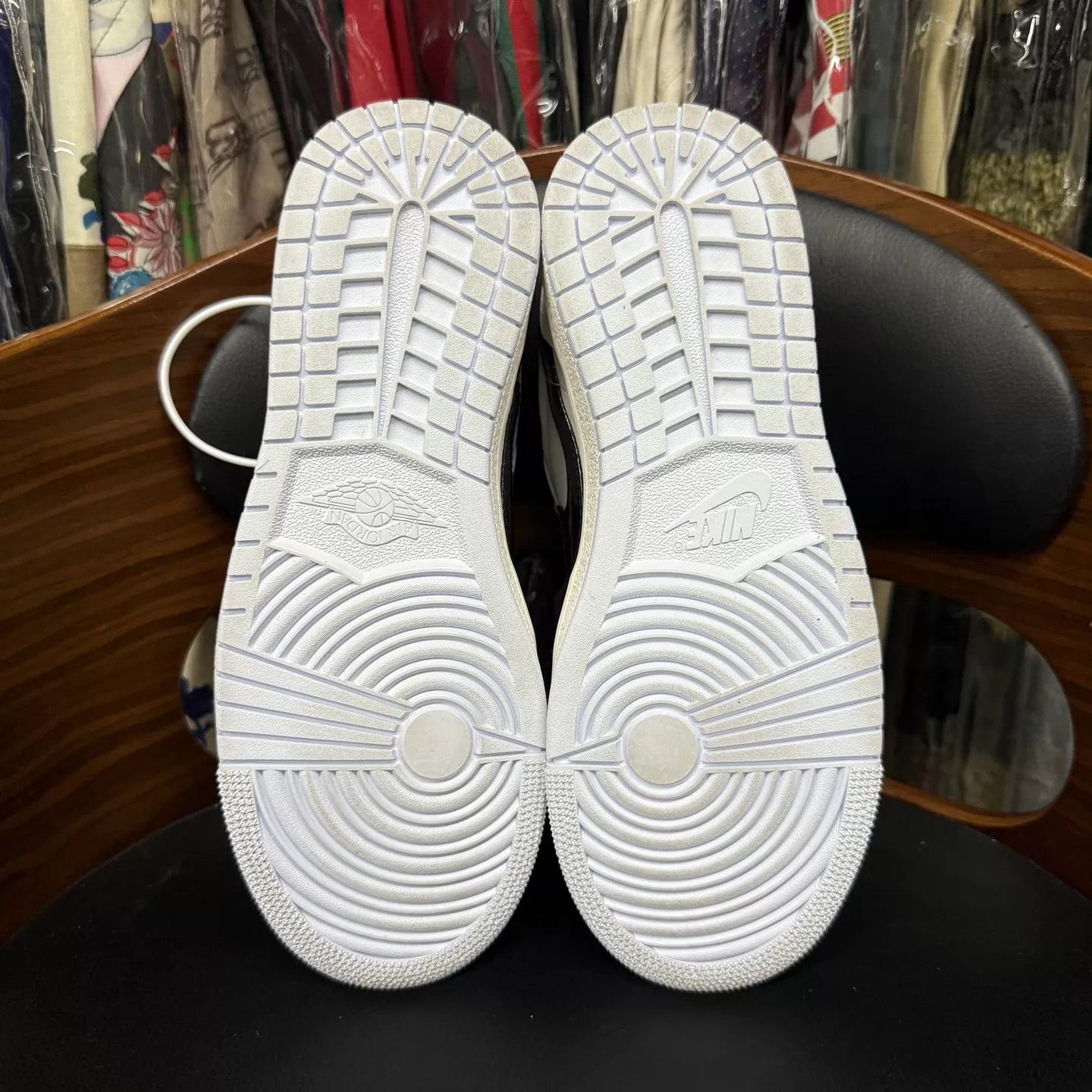 Nike AJ1 Low 85 Wings White/Black 38 Worn 1x Size US 7.5 / IT 37.5 - 8 Thumbnail
