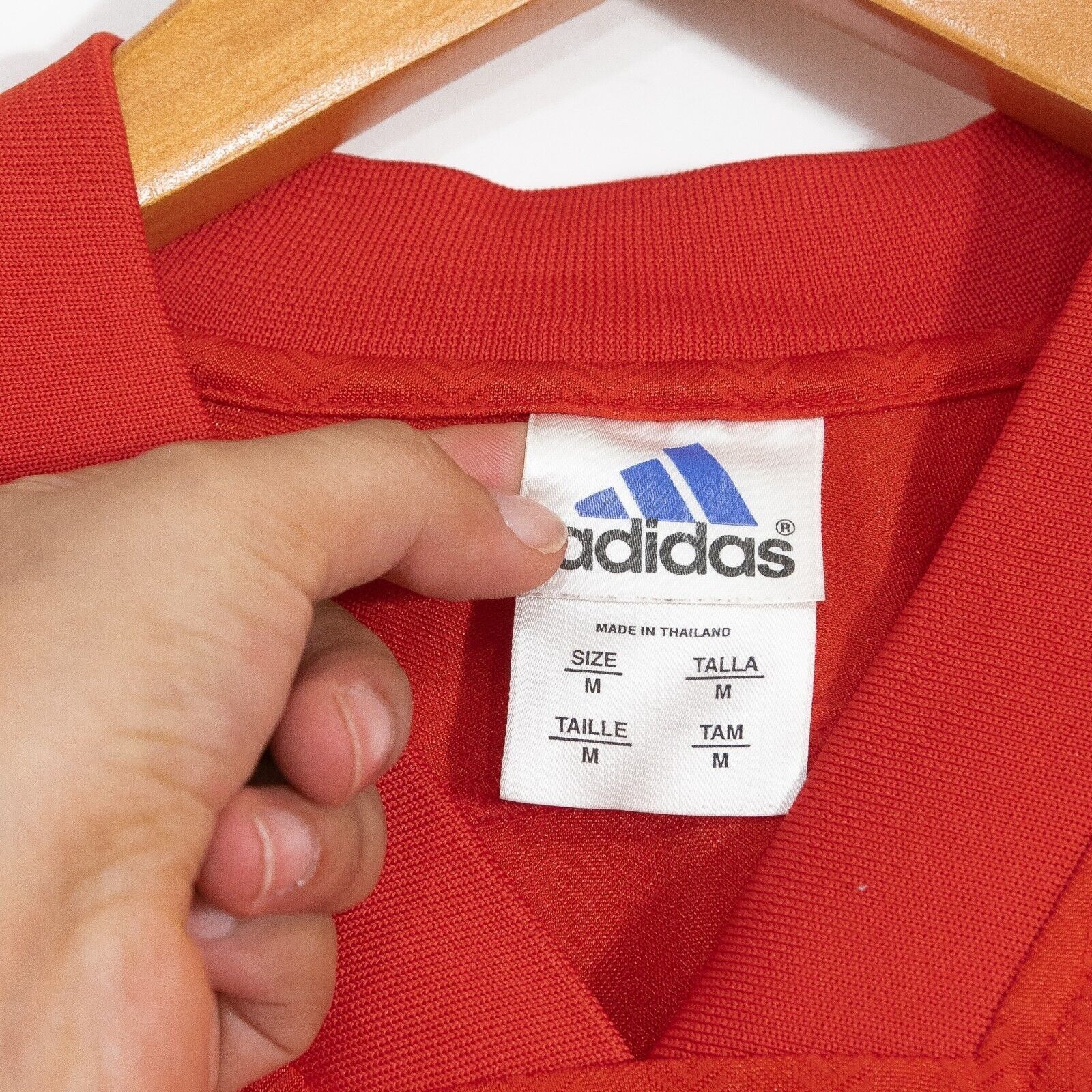 Adidas Vintage Adidas Jersey T Shirt Mens Medium - Distressed Red Size US M / EU 48-50 / 2 - 4 Thumbnail
