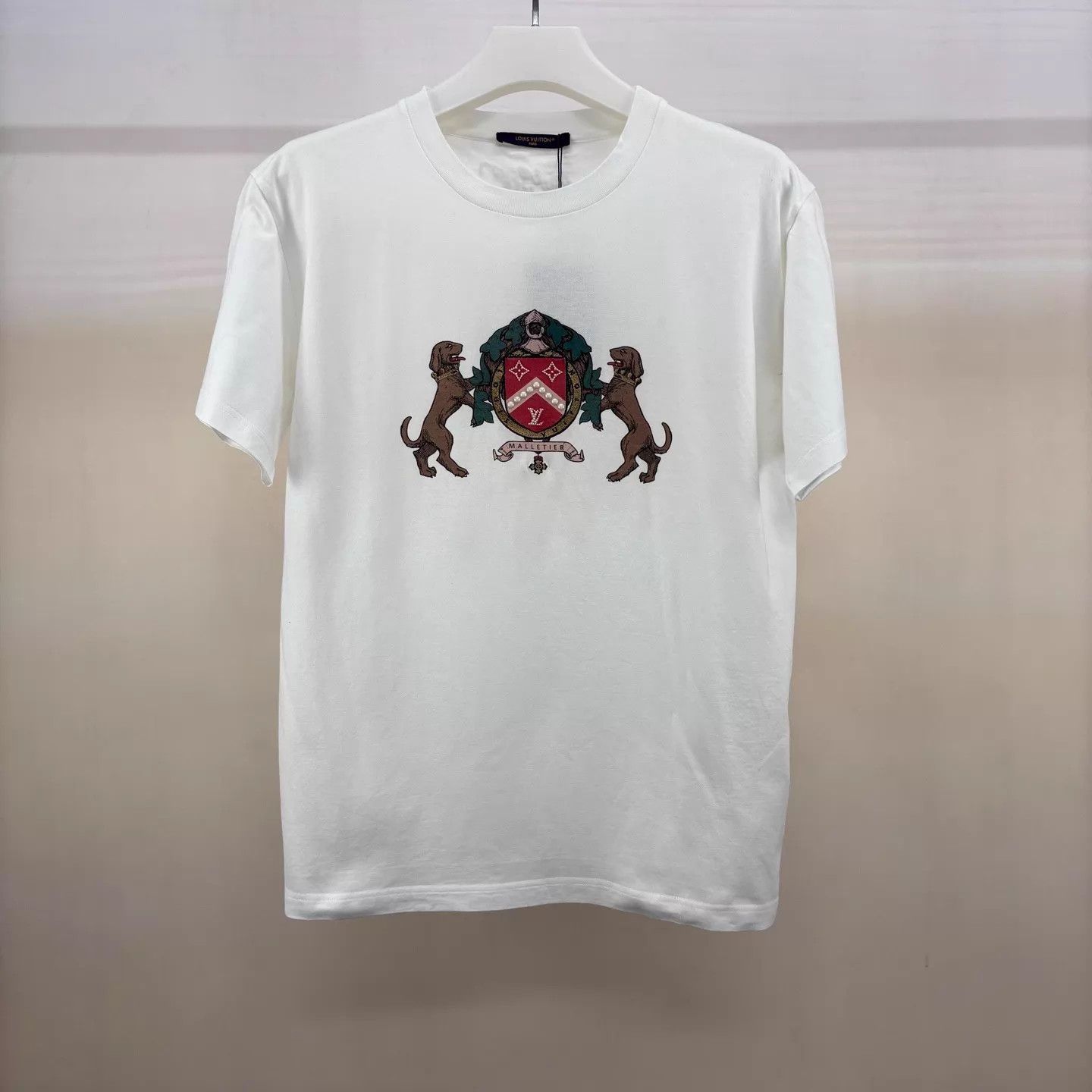 Louis Vuitton LV Double Dog Badge Short Tee L Mint Size US L / EU 52-54 / 3 - 1 Thumbnail