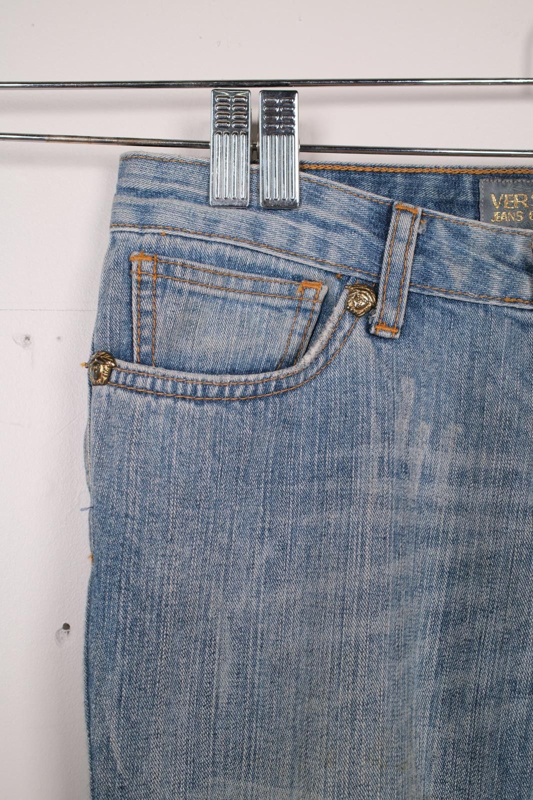 Versace Jeans Couture 90's Versace Jeans Couture Distressed Logo Straight-Leg Jean Size 28" / US 6 / IT 42 - 3 Thumbnail