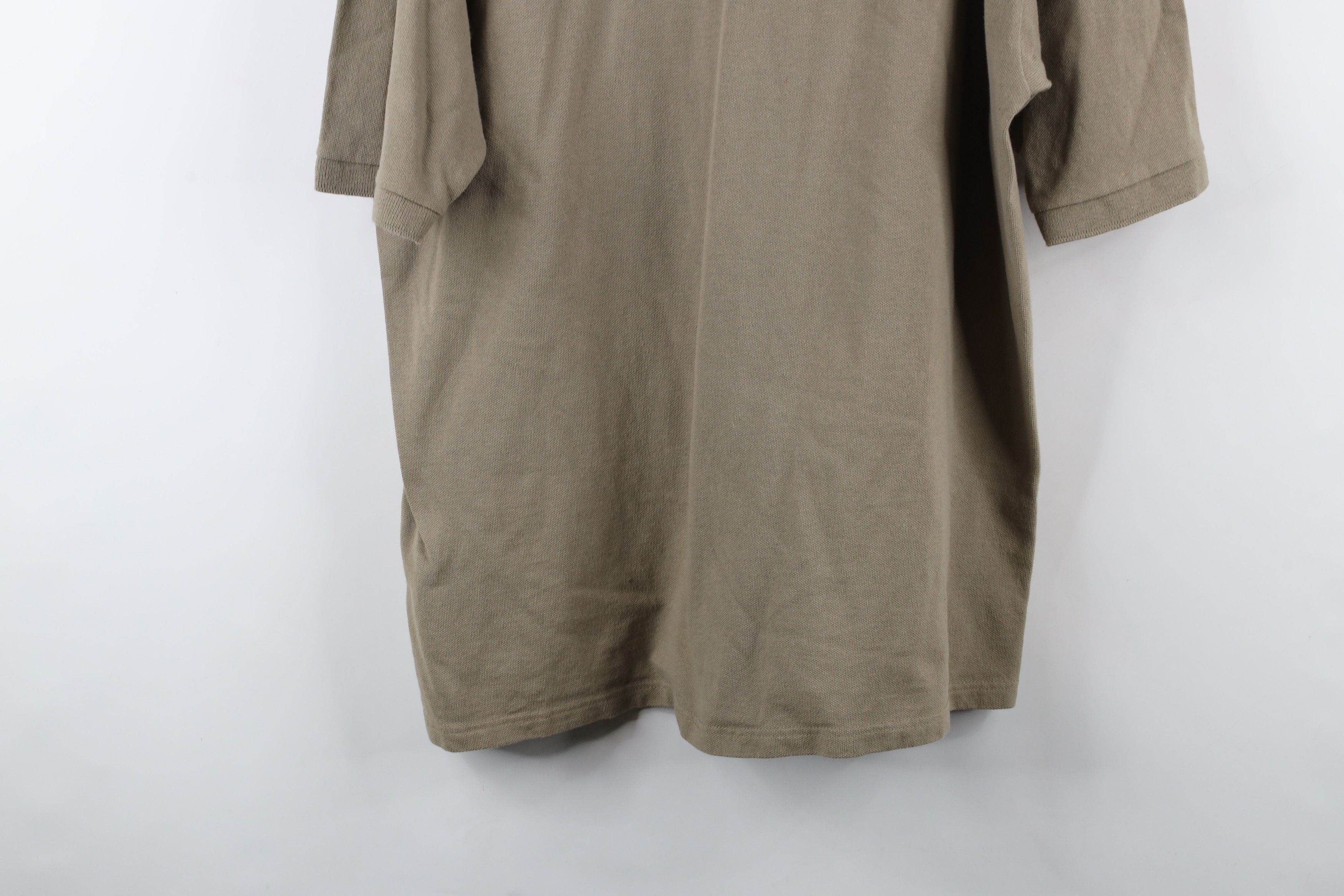 Vintage Vintage 90s Hooters Spell Ft Myers Beach Polo Shirt Beige Size US L / EU 52-54 / 3 - 11 Thumbnail