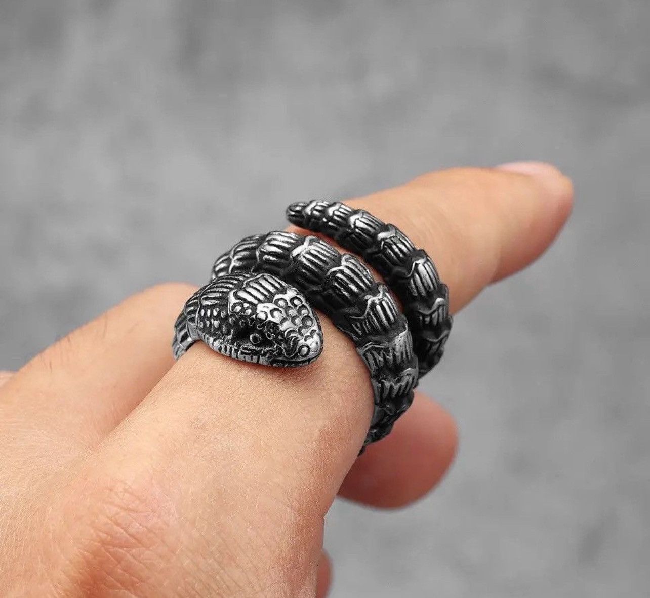 Vintage Creative Unique Snake Rings Size ONE SIZE - 1 Thumbnail