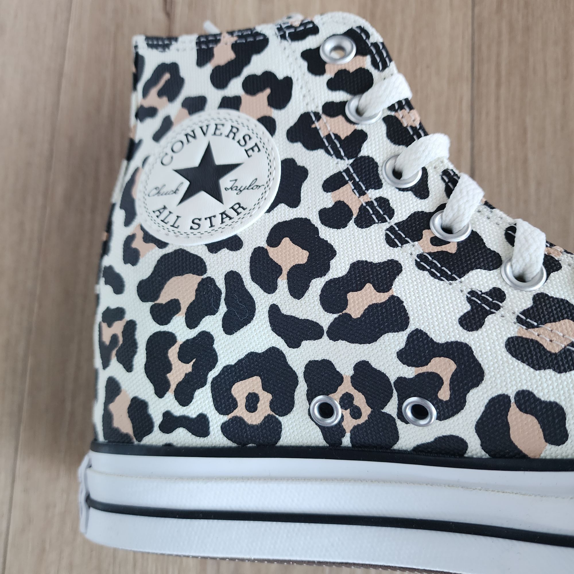 Converse ❤️Converse Chuck Taylor Wedge Platform Leopard Sz 10.5 Women Size US 10.5 / IT 40.5 - 9 Thumbnail