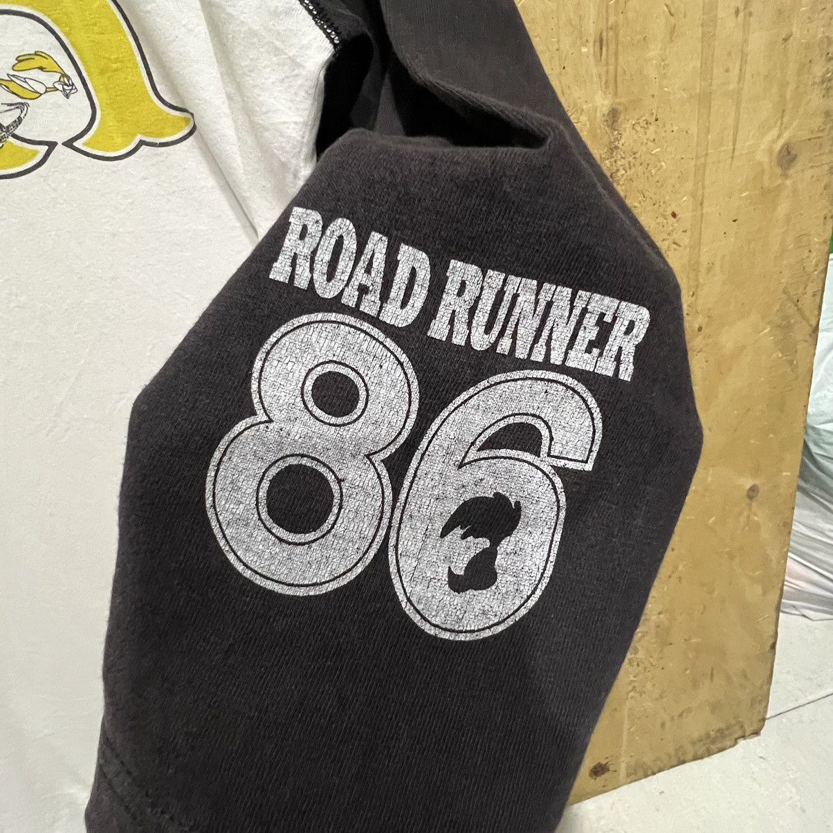 Vintage × Warner Bros Cheswick x Road Runner Size US L / EU 52-54 / 3 - 7 Thumbnail