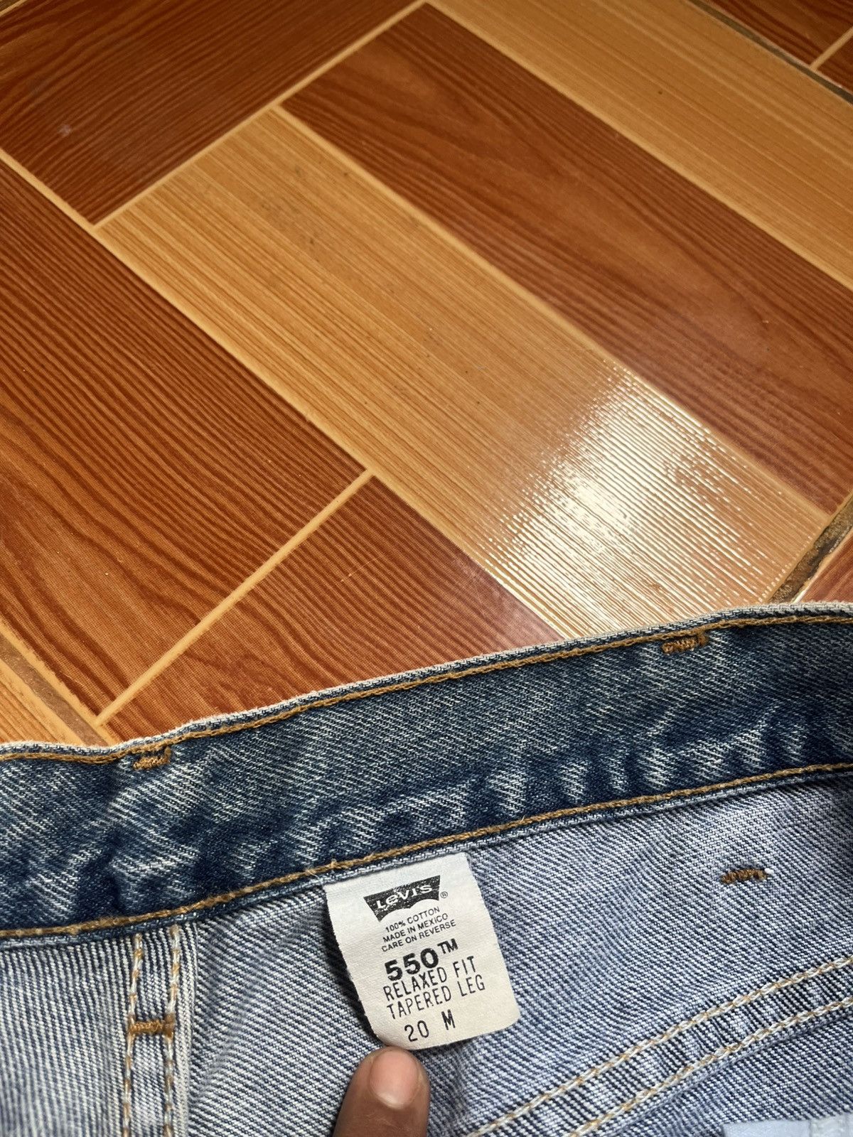 Levi's Levi’s 550 bagy jeans relaxed fit Size US 37 - 3 Thumbnail
