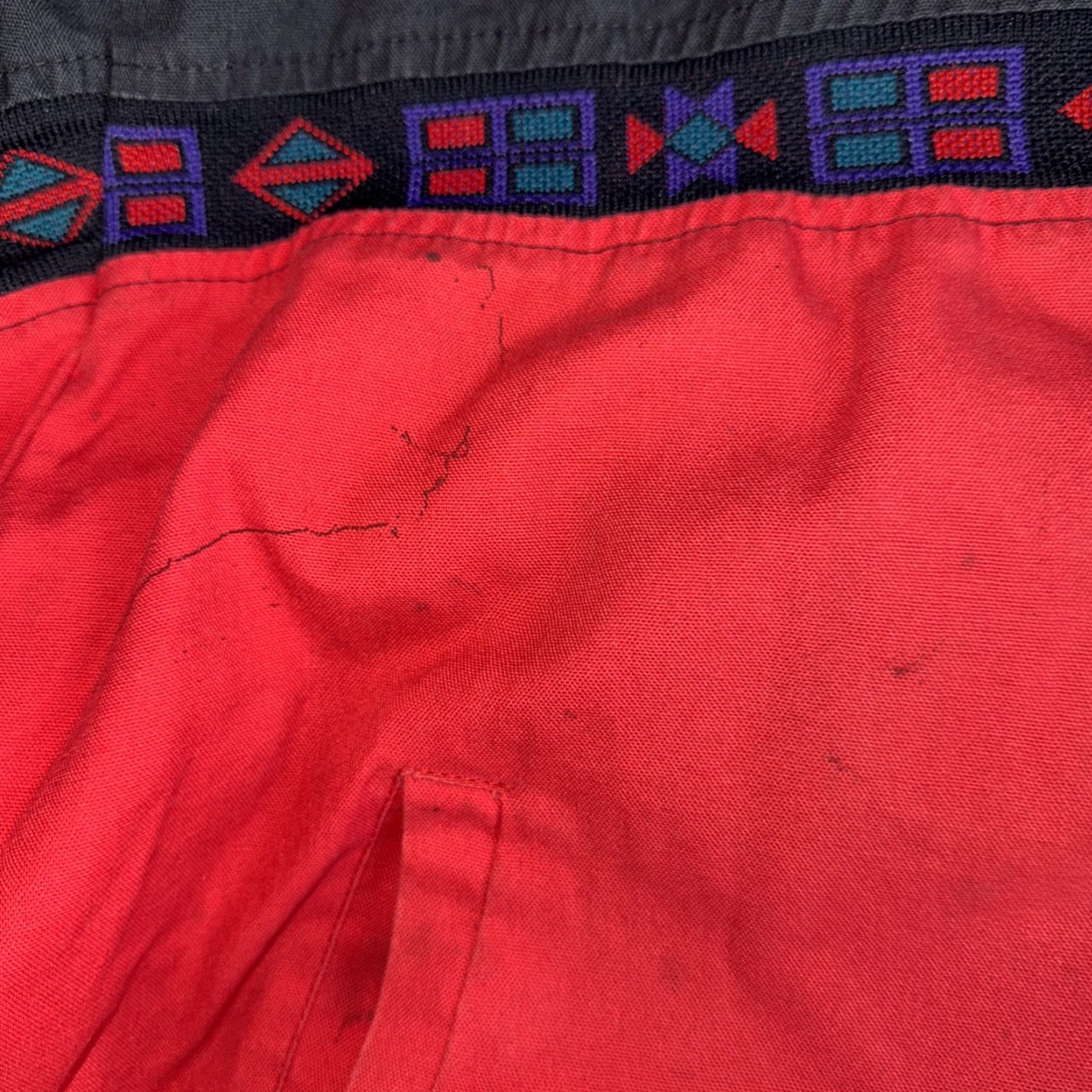 Vintage VINTAGE Saddlebrook Westernwear Aztec Blanket Lined Jacket Mens 2X Red Black Geometric Embroidered Full Zip Pockets Casual Western 90s Mens Size US XXL / EU 58 / 5 - 7 Thumbnail