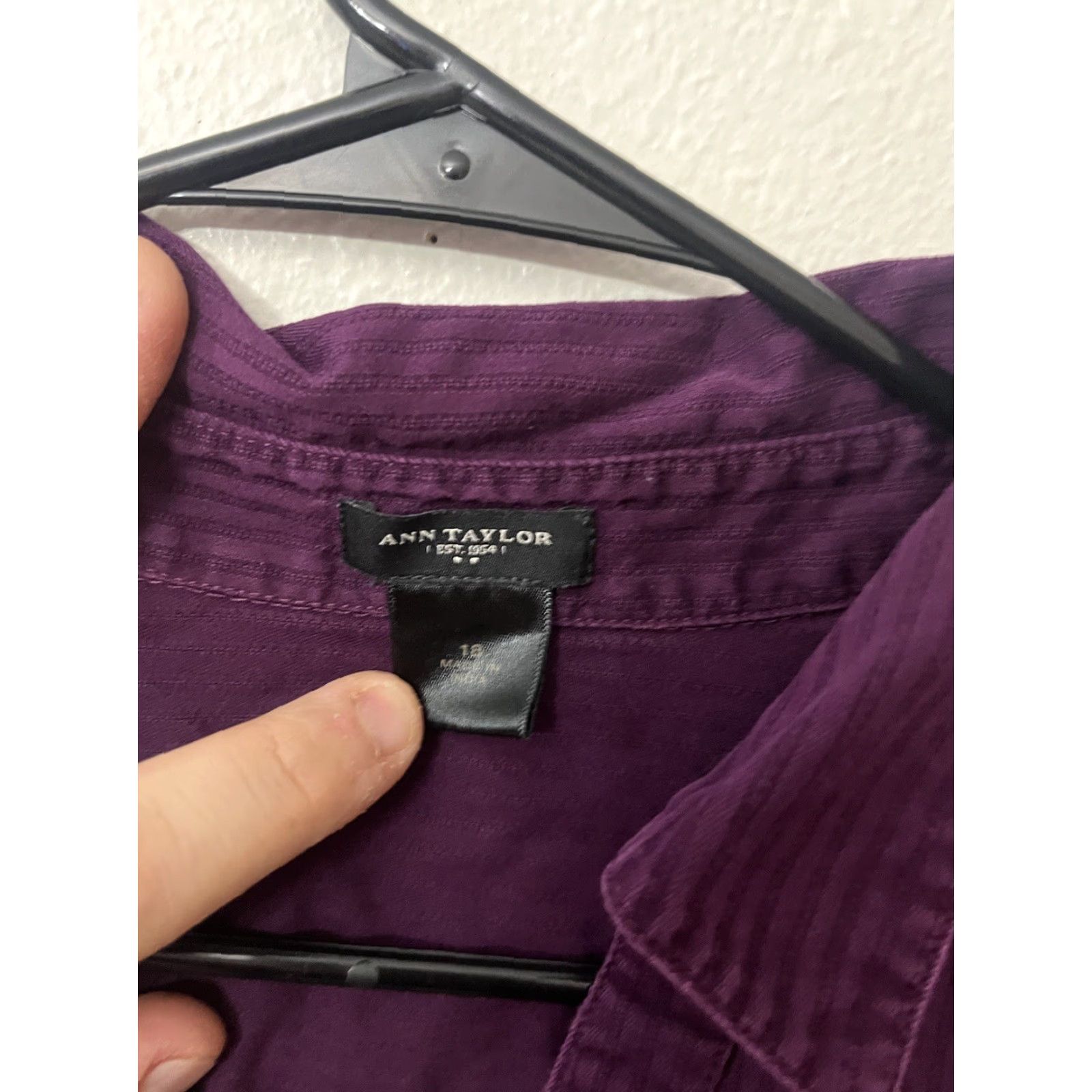Ann Taylor VINTAGE Ann Taylor Button-Up Shirt Purple Cotton Blend Spandex Collared Neckline 18 Women Classic Long Sleeve Casual Formal Fall Winter 90s Size XXL / US 16-18 / IT 52-54 - 2 Thumbnail