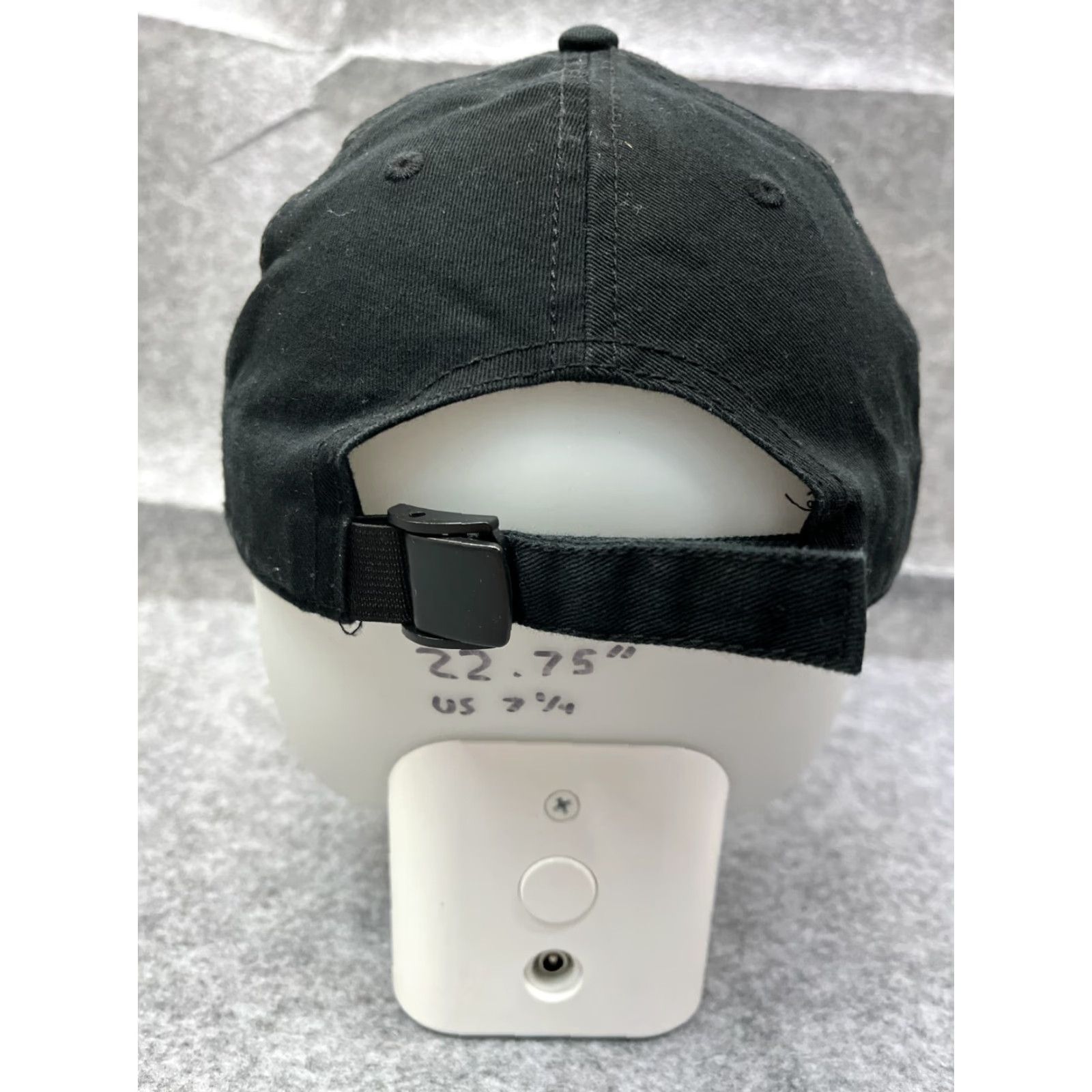 Mercedes-Benz Mercedes-Benz Hat Cap Strap Back Adult One Size Black 100% Cotton Luxury Cars Size ONE SIZE - 6 Thumbnail