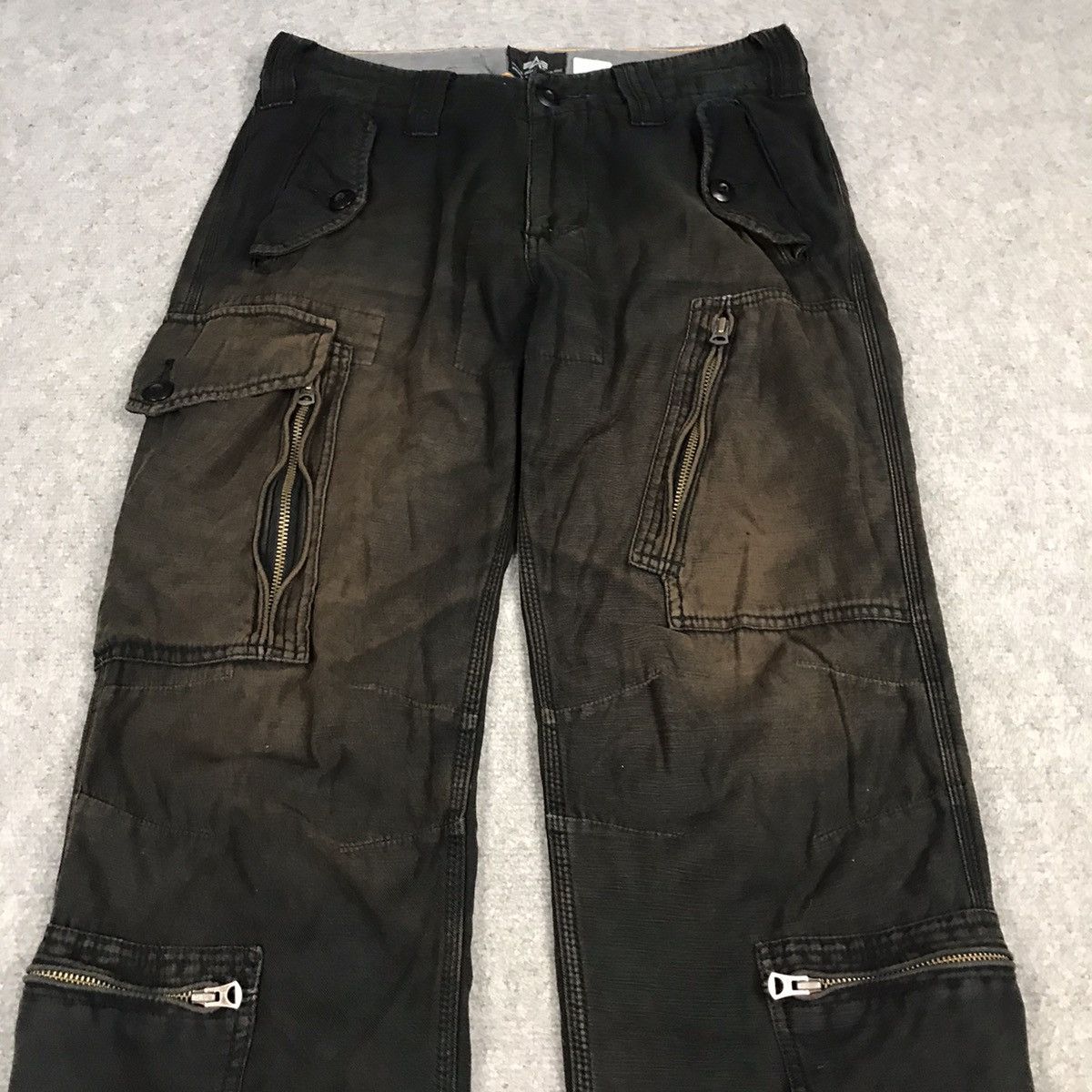 Alpha Industries × Japanese Brand Alpha Industries Sun Faded black Rusty cargo pants Size US 29 - 3 Thumbnail