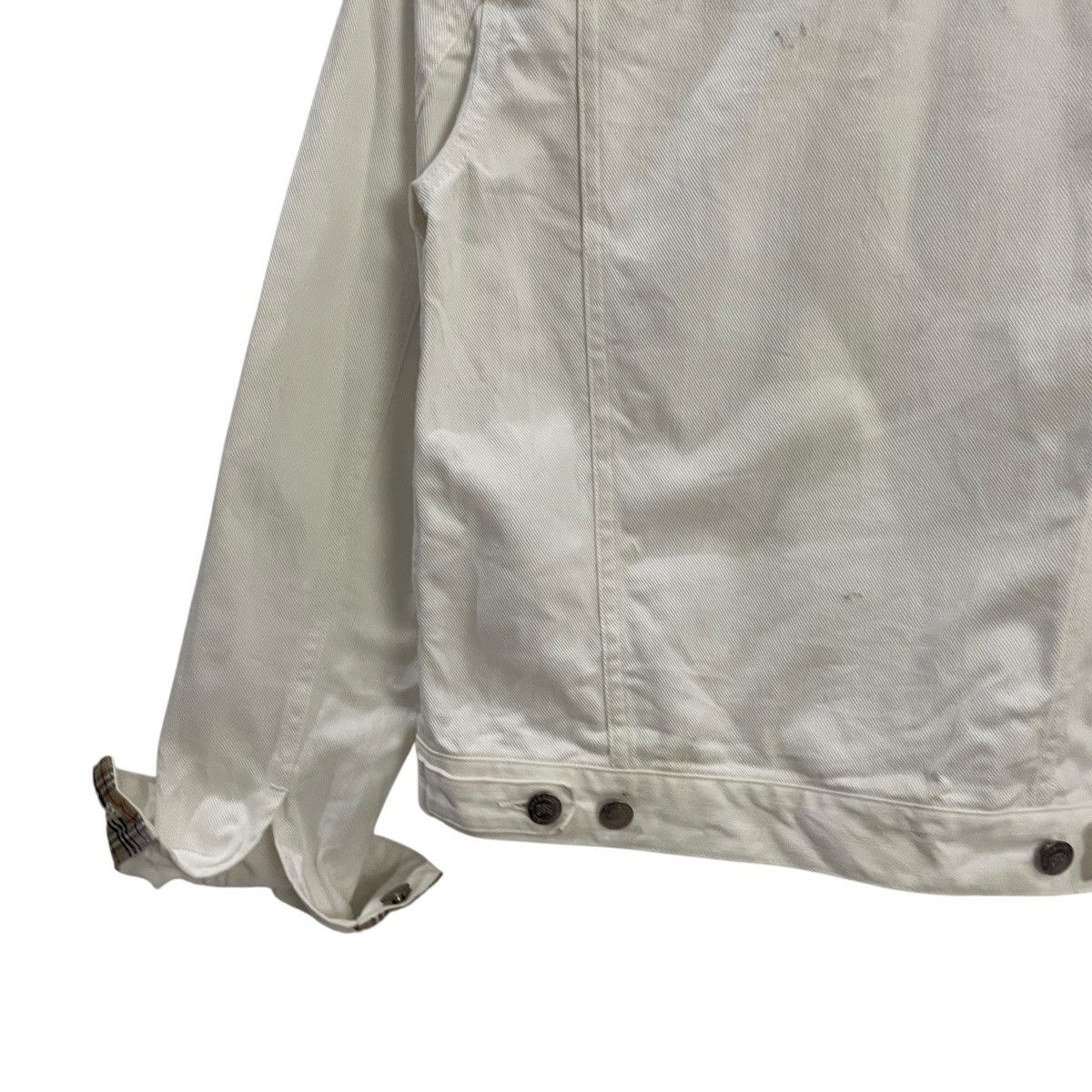 Burberry Vintage 90s Burberry’s Blue Label Denim Jacket Size M / US 6-8 / IT 42-44 - 11 Thumbnail