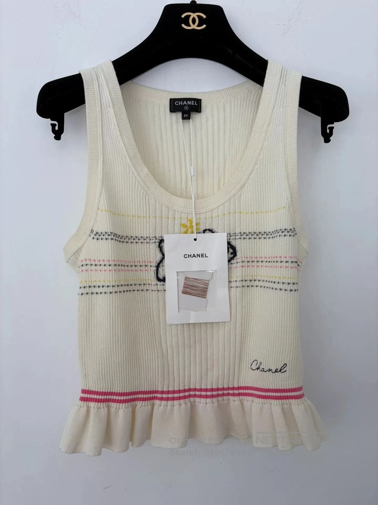 Chanel Chanel 25P Fish Knit Sleeveless Top. Size US XS / EU 42 / 0 - 2 Thumbnail