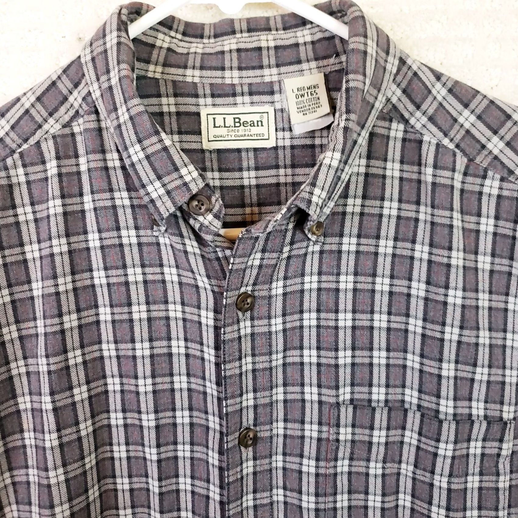Vintage L.L. Bean Men's L Gray Red Flannel Plaid Button-Up Shirt Regular Fit Cotton Soft Casual Outdoor Size US L / EU 52-54 / 3 - 4 Thumbnail