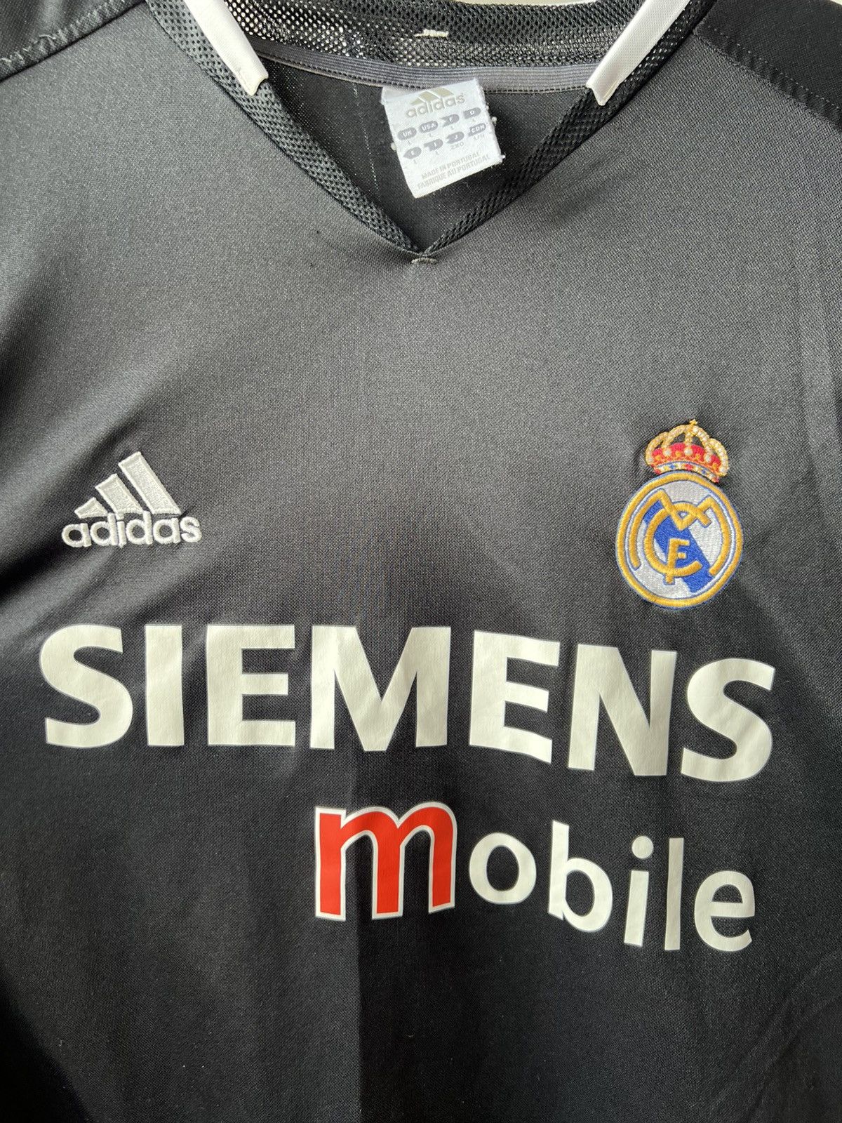 Adidas 2004/05 REAL MADRID AWAY SOCCER JERSEY FOOTBALL SHIRT L Size US L / EU 52-54 / 3 - 5 Thumbnail