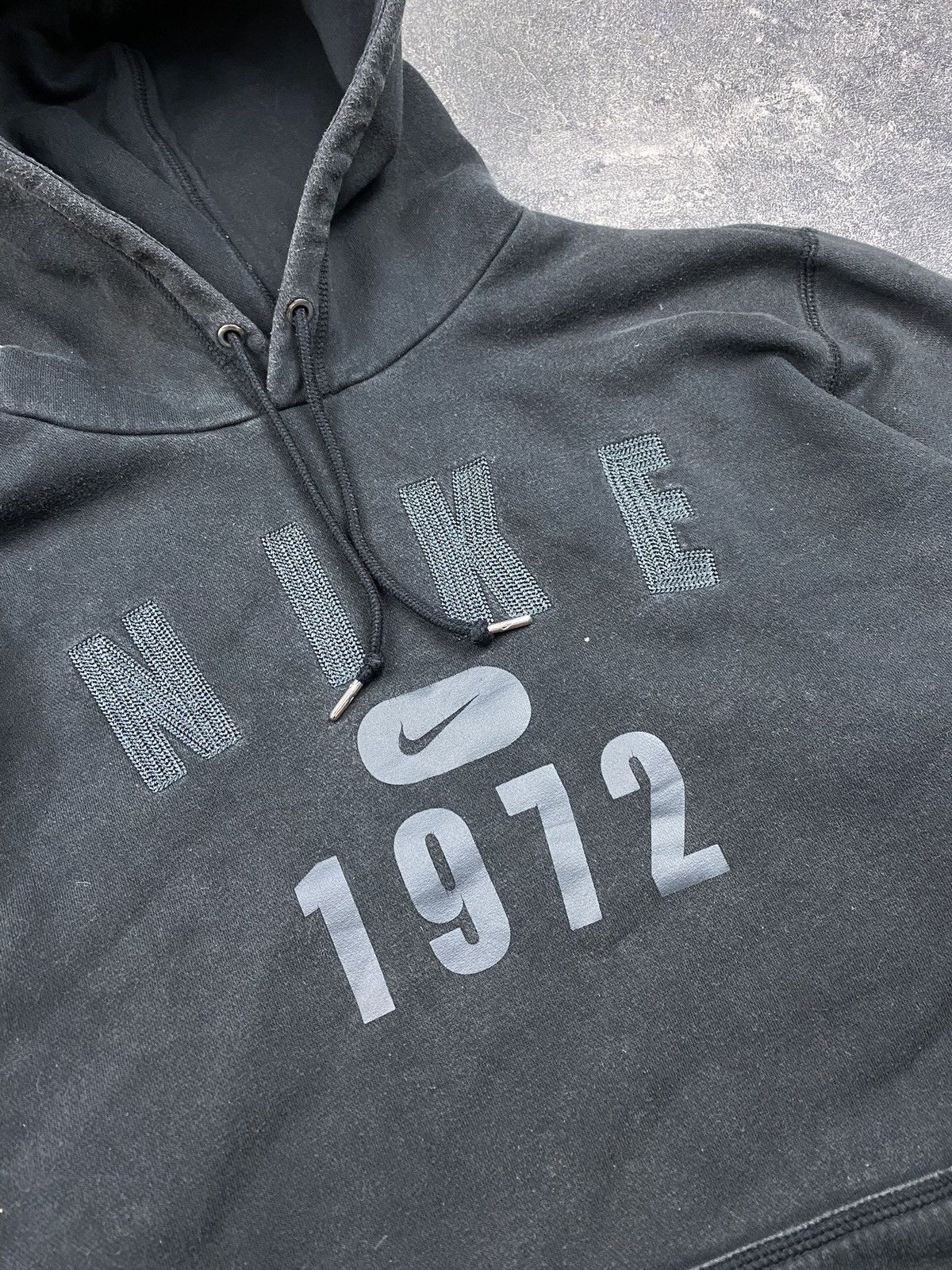 Nike × Vintage Nike vintage spell out big swoosh hoodie y2k streetwear Size US XL / EU 56 / 4 - 3 Thumbnail