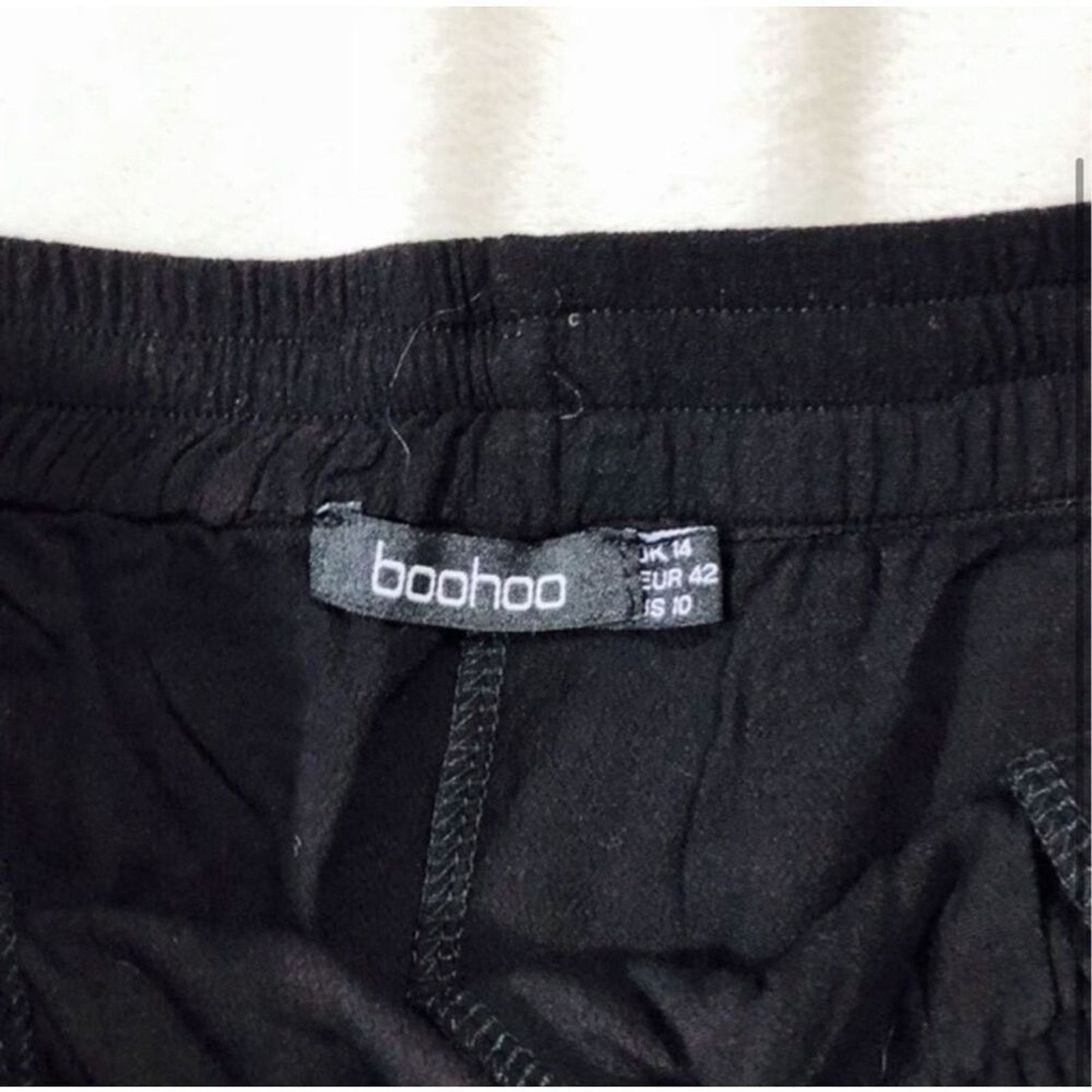 Boohoo Boohoo Black Floral Embroidered Shorts | Sz 10 Size 32" / US 10 / IT 46 - 3 Thumbnail