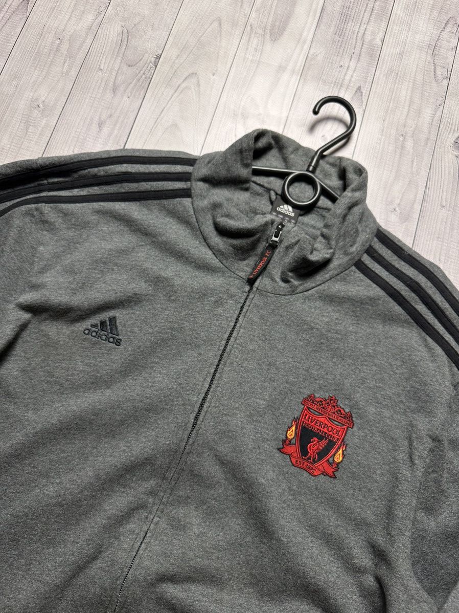 Adidas × Vintage Vintage adidas Liverpool soccer track jacket size XL Size US XL / EU 56 / 4 - 5 Thumbnail