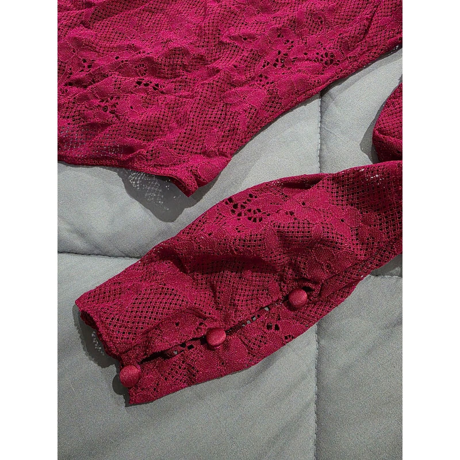 Victoria's Secret Womens size Medium Gorgeous Lace Long Sleeved Bodysuit Victo Size ONE SIZE - 6 Thumbnail