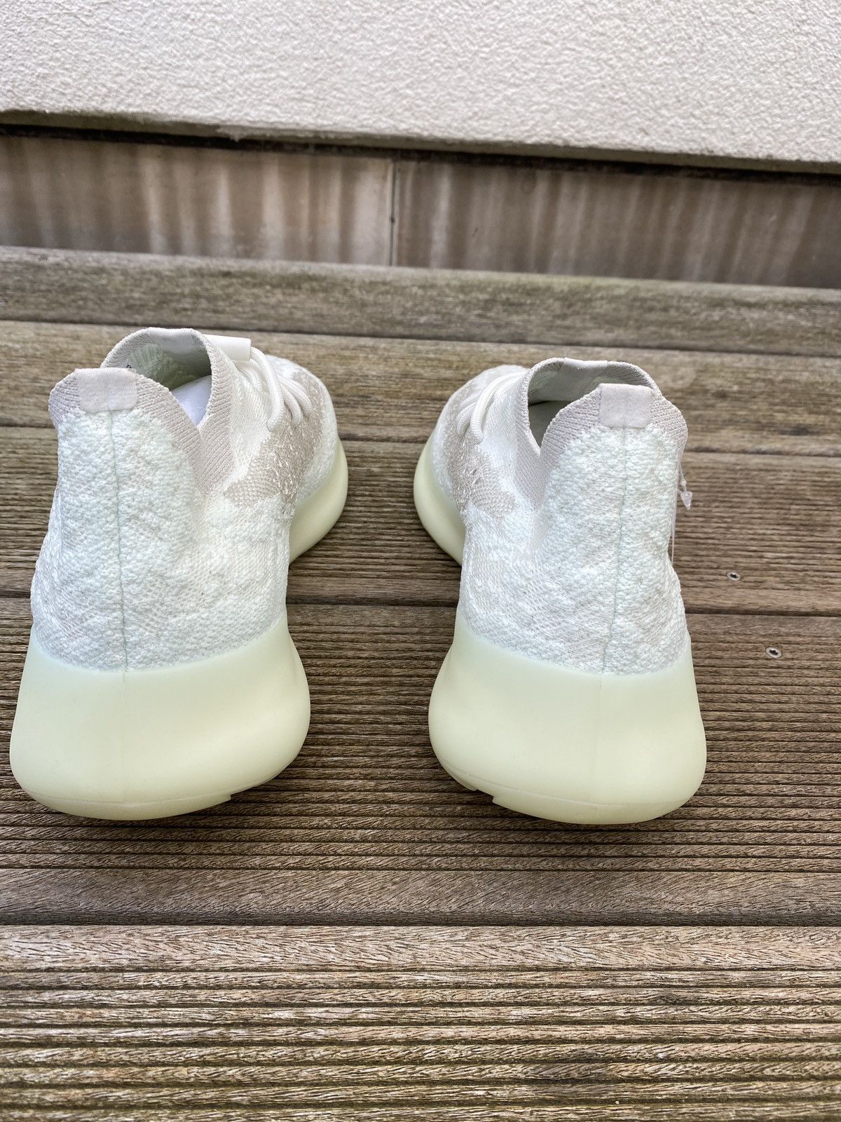 Adidas × Kanye West Adidas yeezy boost 380 alien OG Size US 8.5 / EU 41-42 - 4 Thumbnail