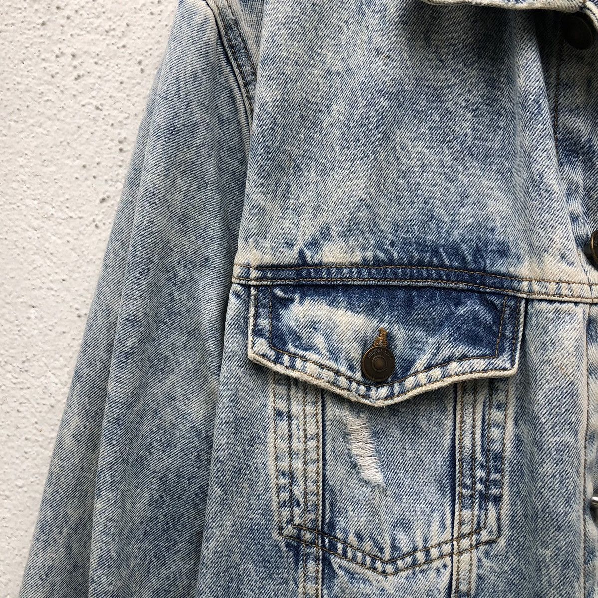 H&M DIVIDED H&M Jeans Distressed Wash Blue Denim Jacket Size US L / EU 52-54 / 3 - 8 Thumbnail