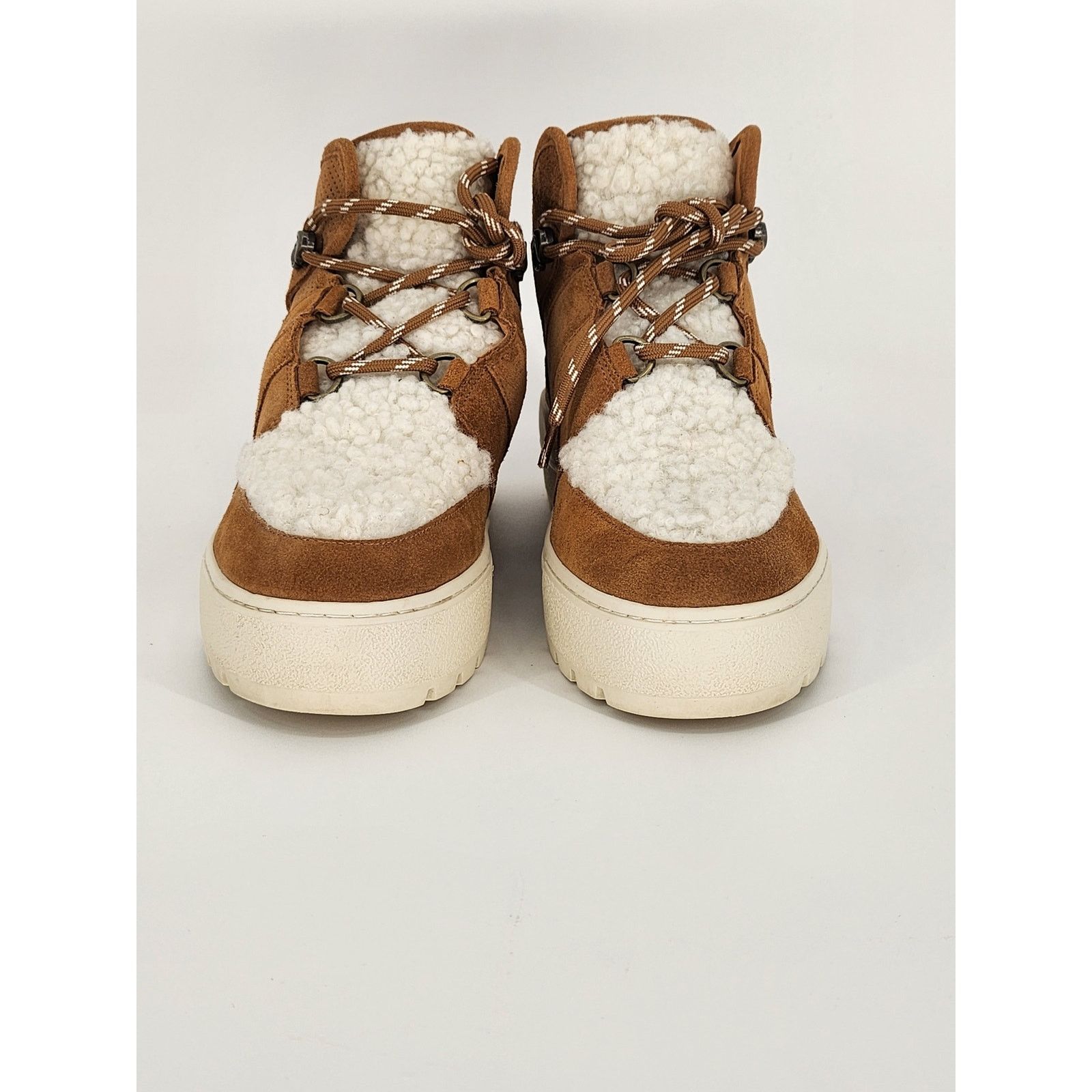 J/Slides J/Slides High-Top Faux Shearling & Suede Sneakers Size 8.5 Size US 8.5 / IT 38.5 - 4 Thumbnail