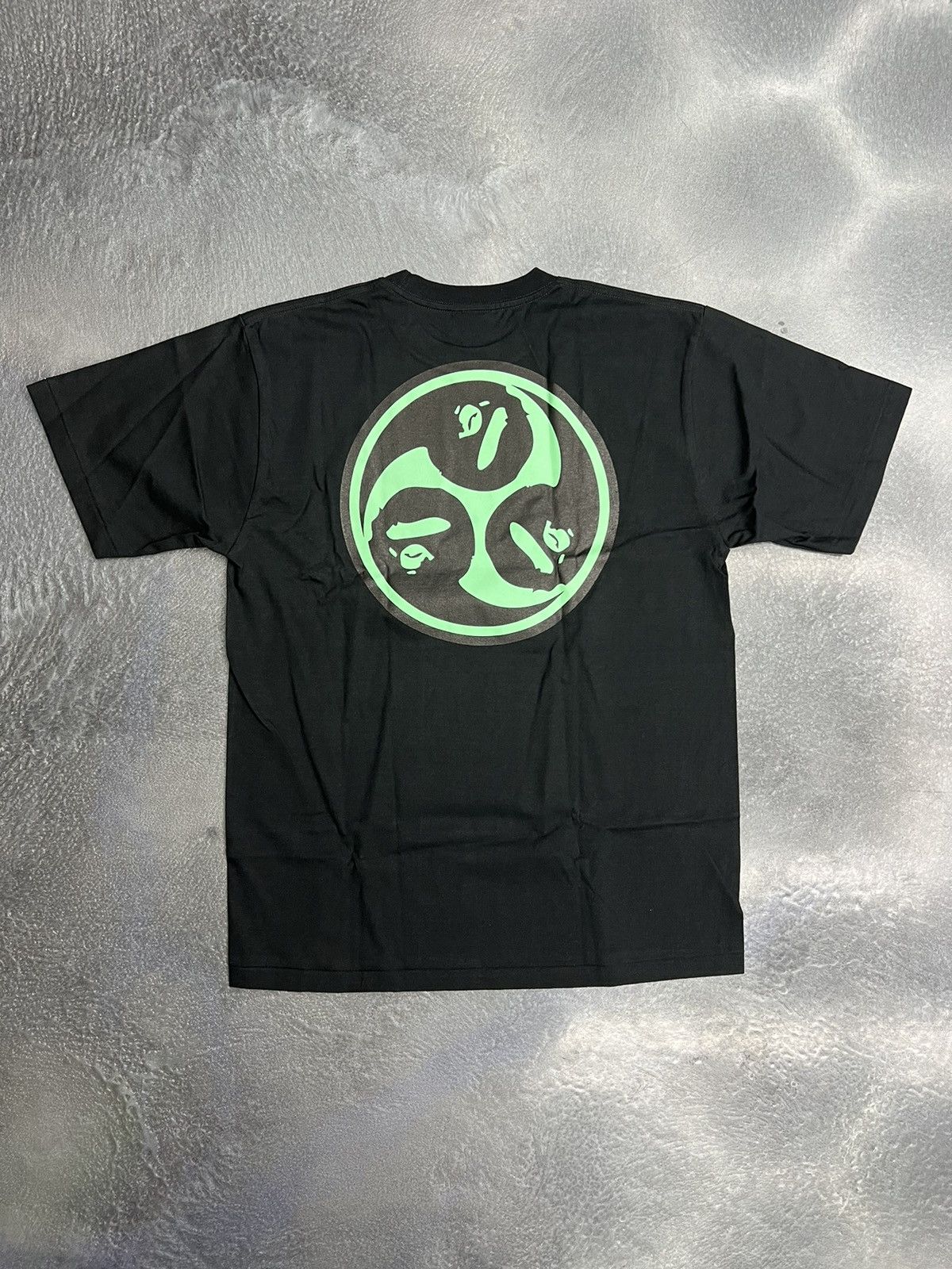 Bape Bape Japan Culture Mitsudomoe T-Shirt Size US L / EU 52-54 / 3 - 6 Thumbnail