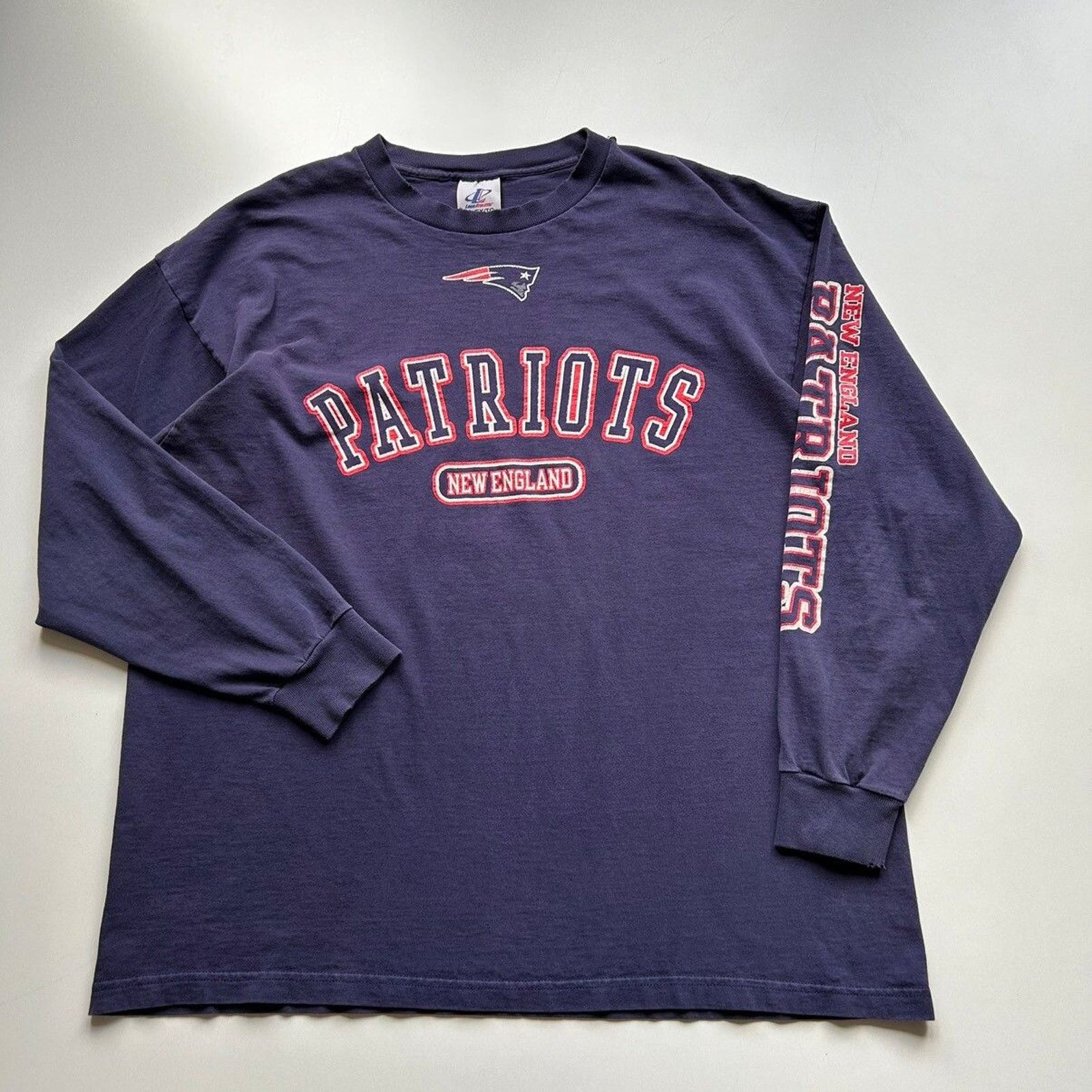 Logo Athletic Vintage 90s New England Patriots NFL Long Sleeve Shirt XL Size US XL / EU 56 / 4 - 1 Thumbnail