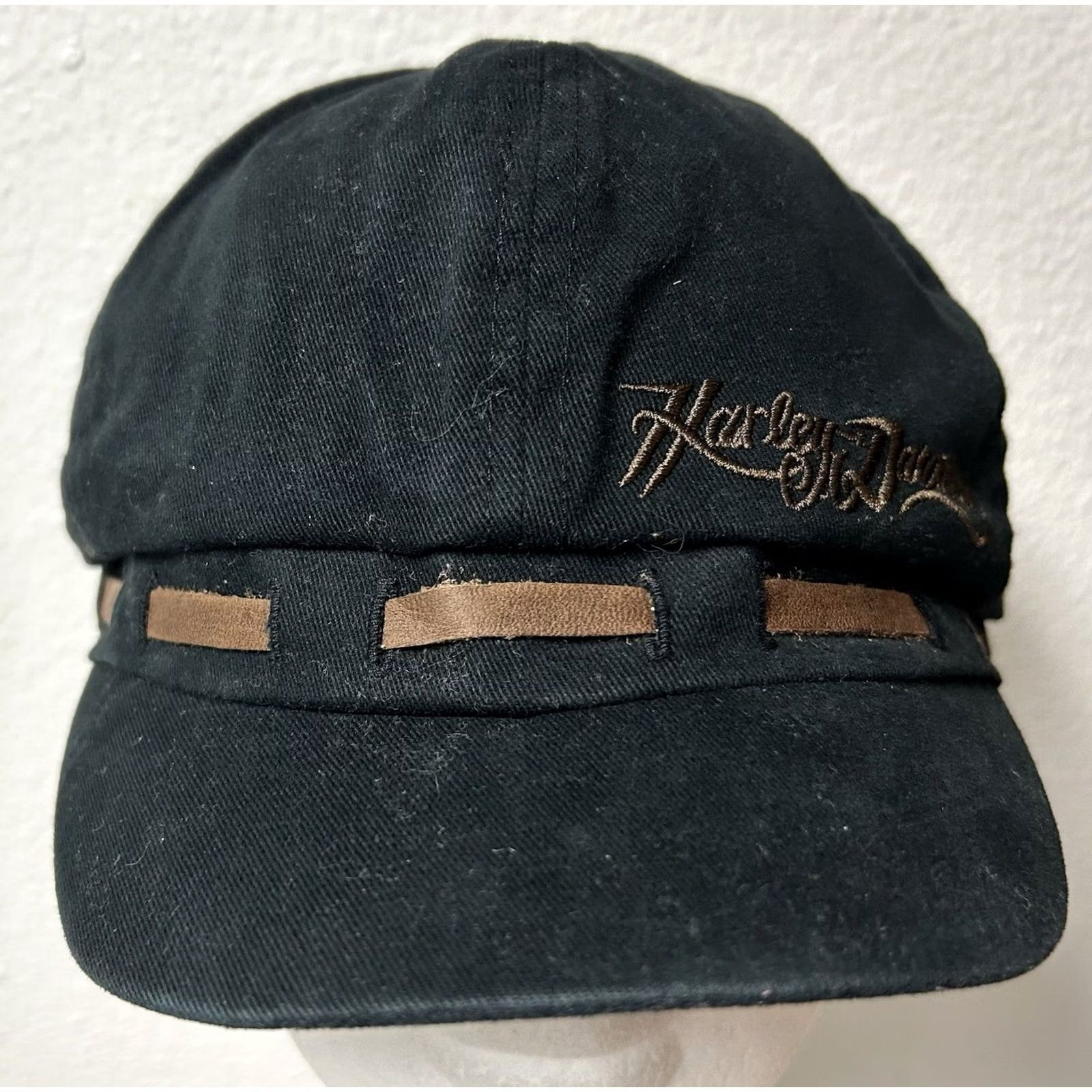 Harley Davidson VINTAGE Harley Davidson Women’s Short Billed Hat L Black Baseball Cap Women Size 36" / US 14 / IT 50 - 2 Thumbnail