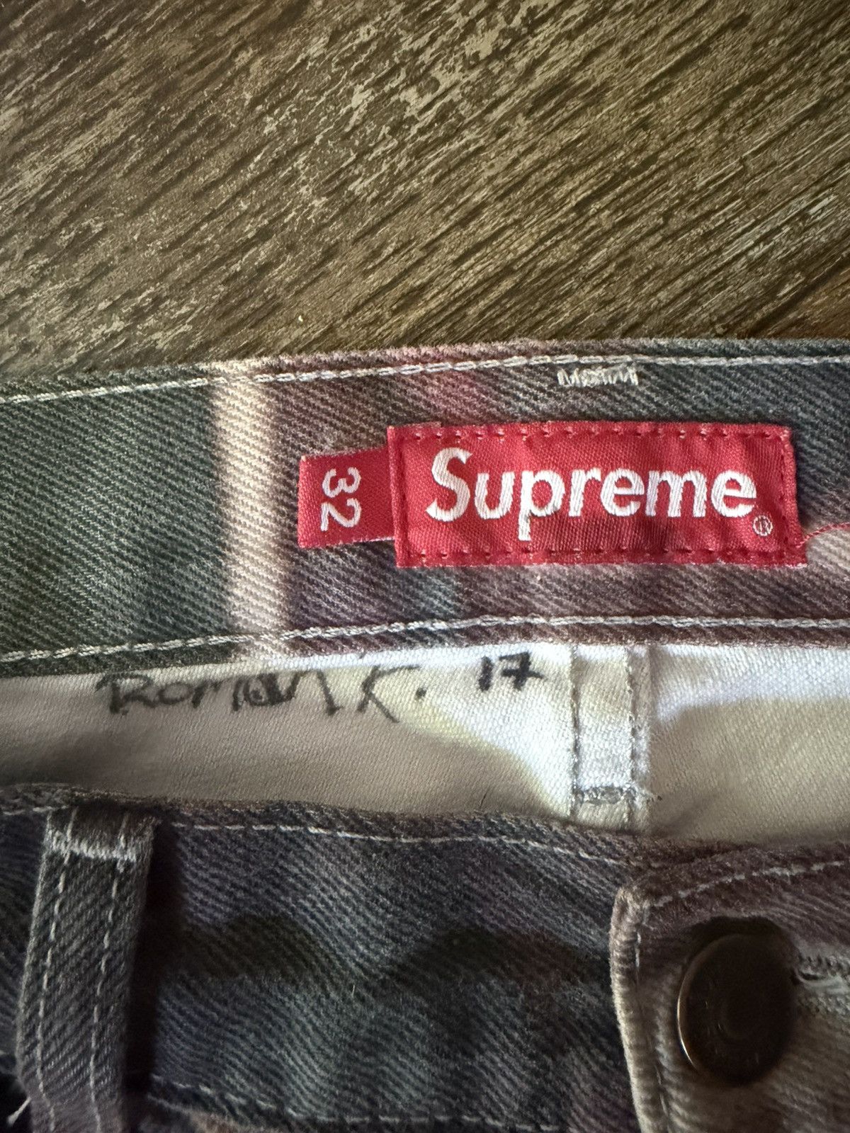 Supreme Supreme Scarface Denim The World Is Yours Size US 32 / EU 48 - 4 Thumbnail