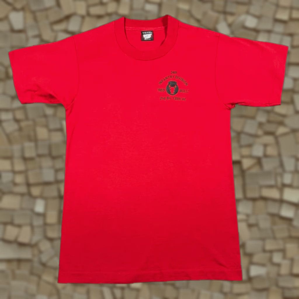 Vintage VINTAGE 34th Infantry Division Shirt Adult SMALL Red Bull Army Military USA 80s Size US S / EU 44-46 / 1 - 1 Thumbnail