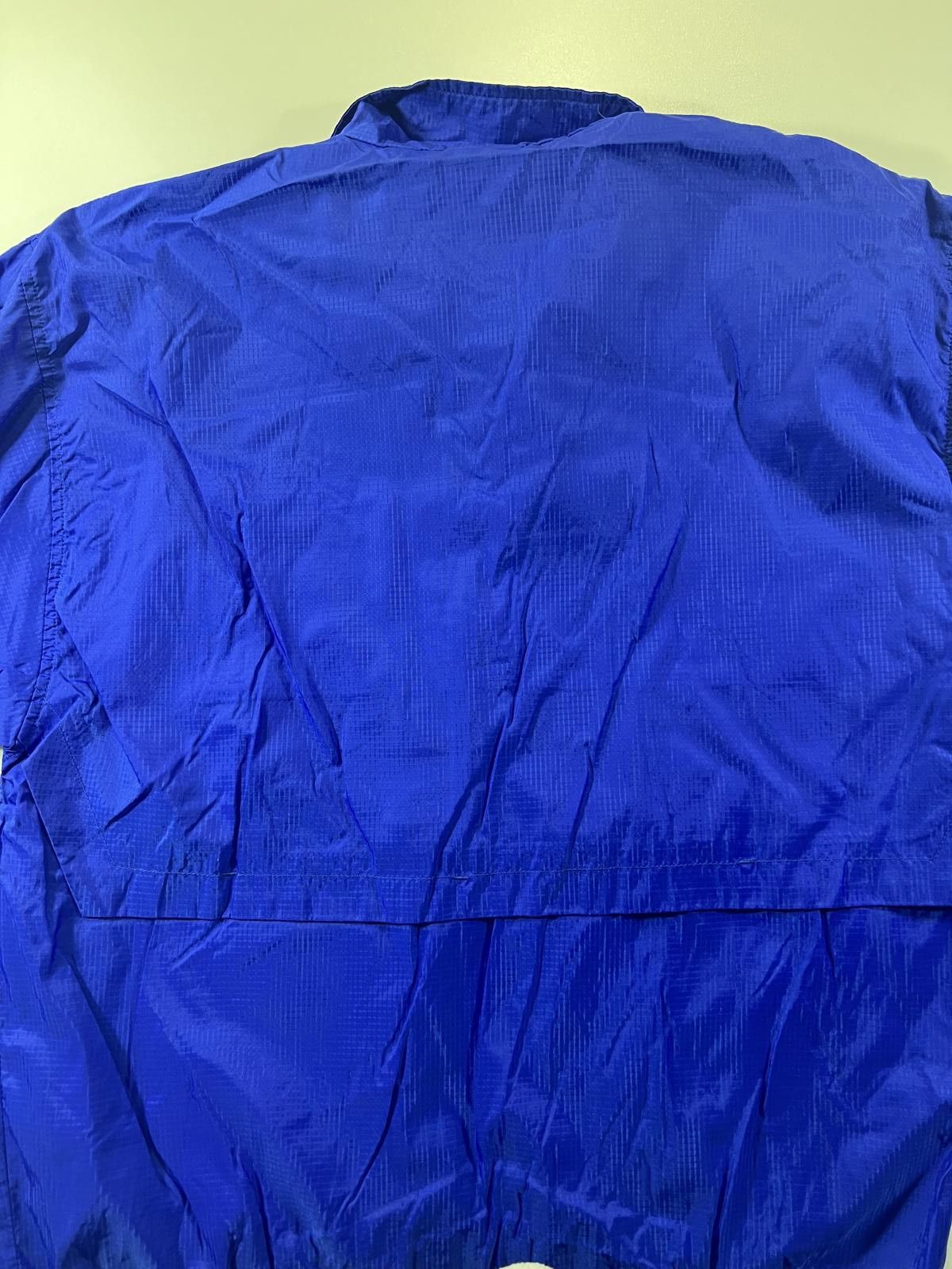 Reebok Vintage Reebok Blue Windbreaker Jacket S Size US S / EU 44-46 / 1 - 9 Thumbnail