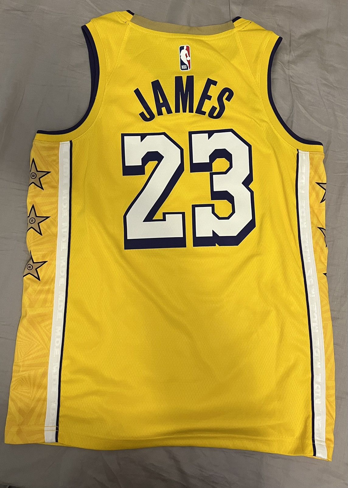 NBA Lebron James LA Lakers City jersey Size US M / EU 48-50 / 2 - 9 Thumbnail