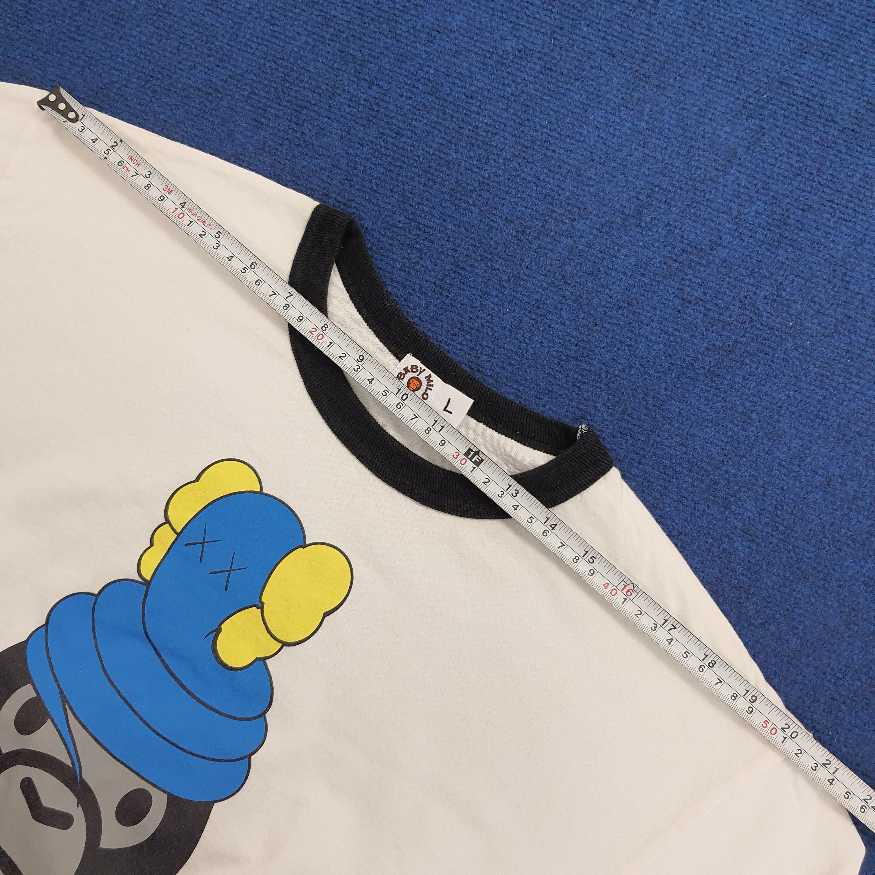 Kaws × Vintage Vintage KAWS x Baby Milo x Bape Japanese Brand Tshirt Size US L / EU 52-54 / 3 - 13 Thumbnail