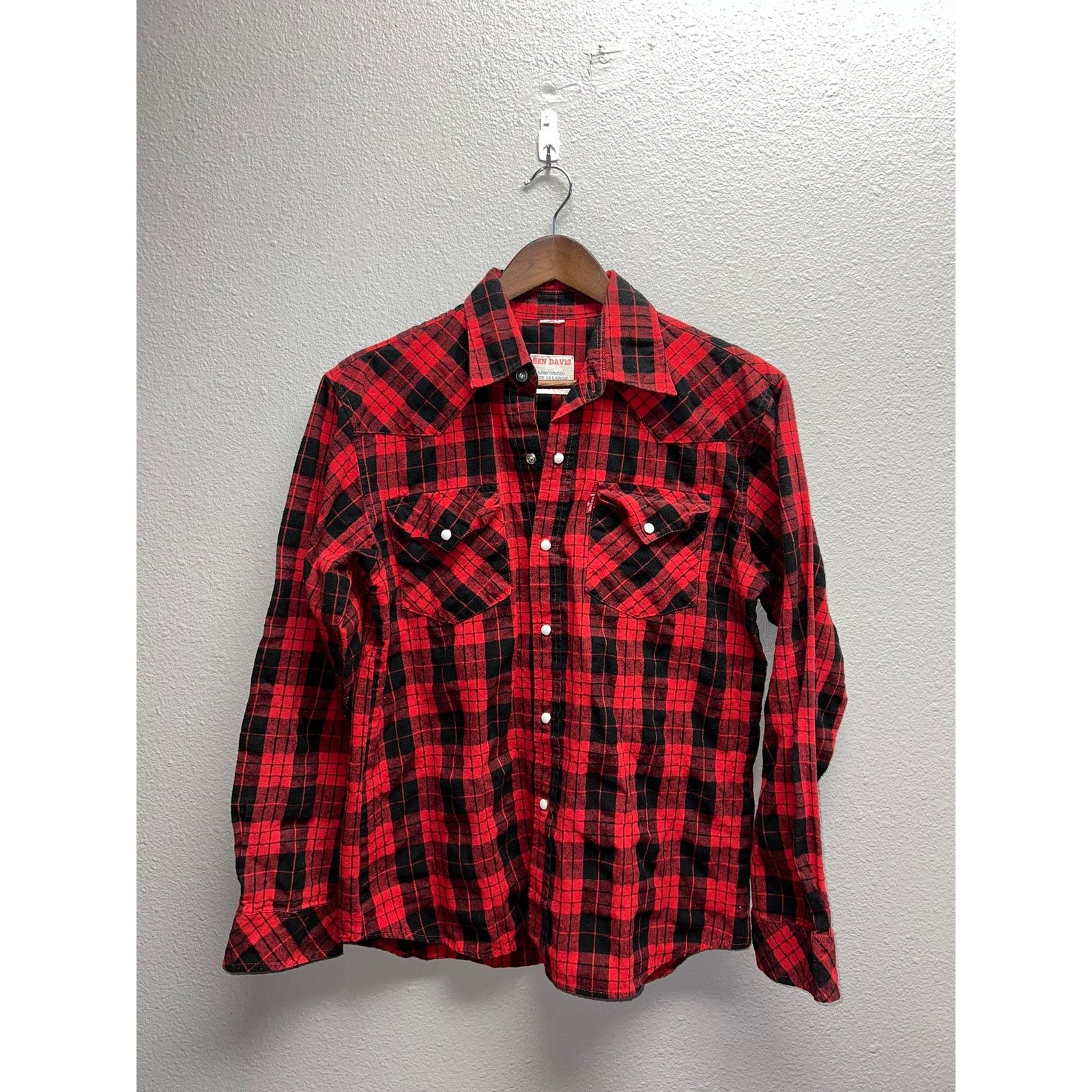 Ben Davis Vintage 70s 80s Ben David Sanforized Red Pearl Snap Shirt M Size US M / EU 48-50 / 2 - 1 Thumbnail