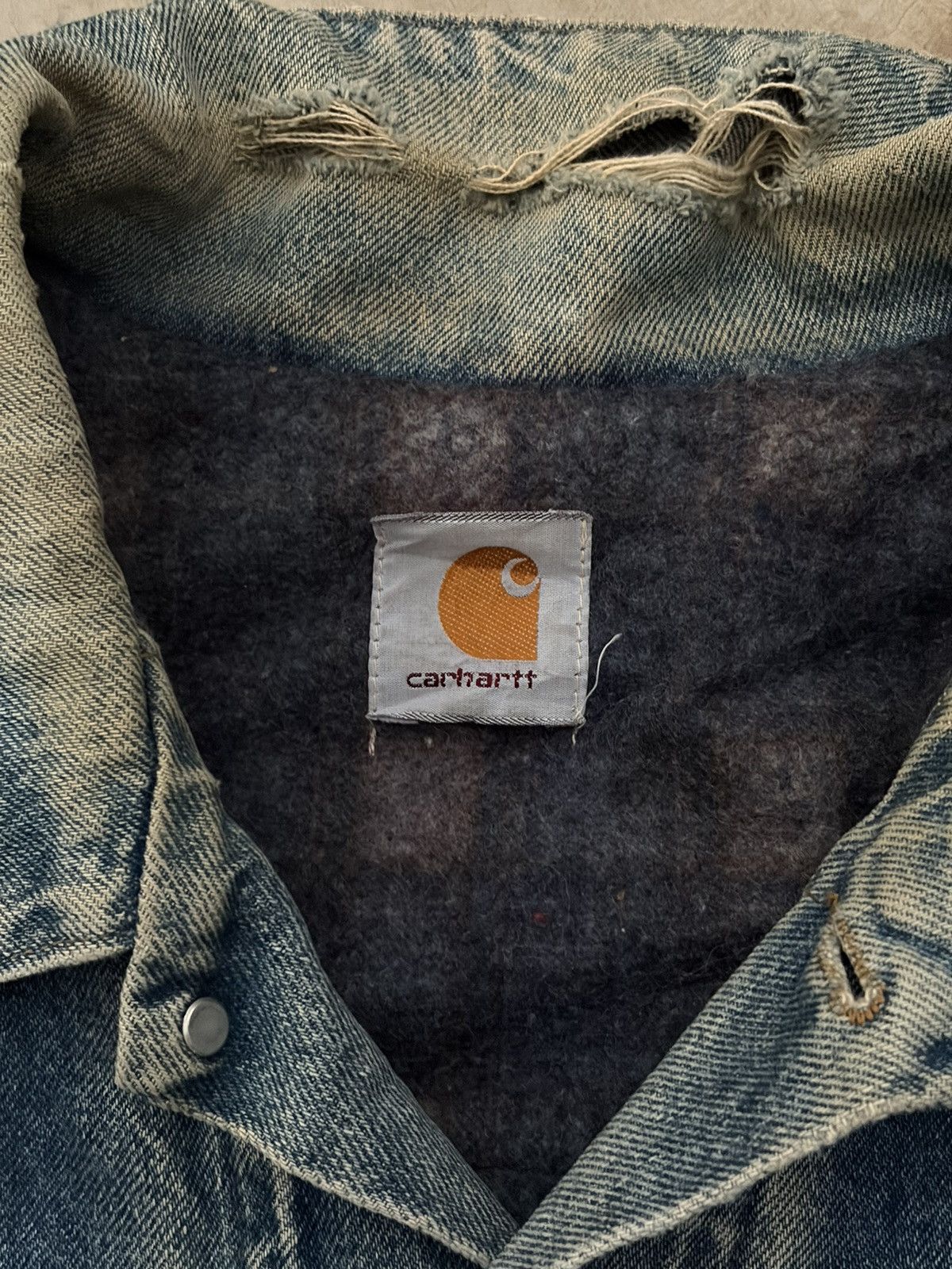 Carhartt Vintage 90s Carhartt Denim Jacket 1st Infantry Division Size US XL / EU 56 / 4 - 5 Thumbnail
