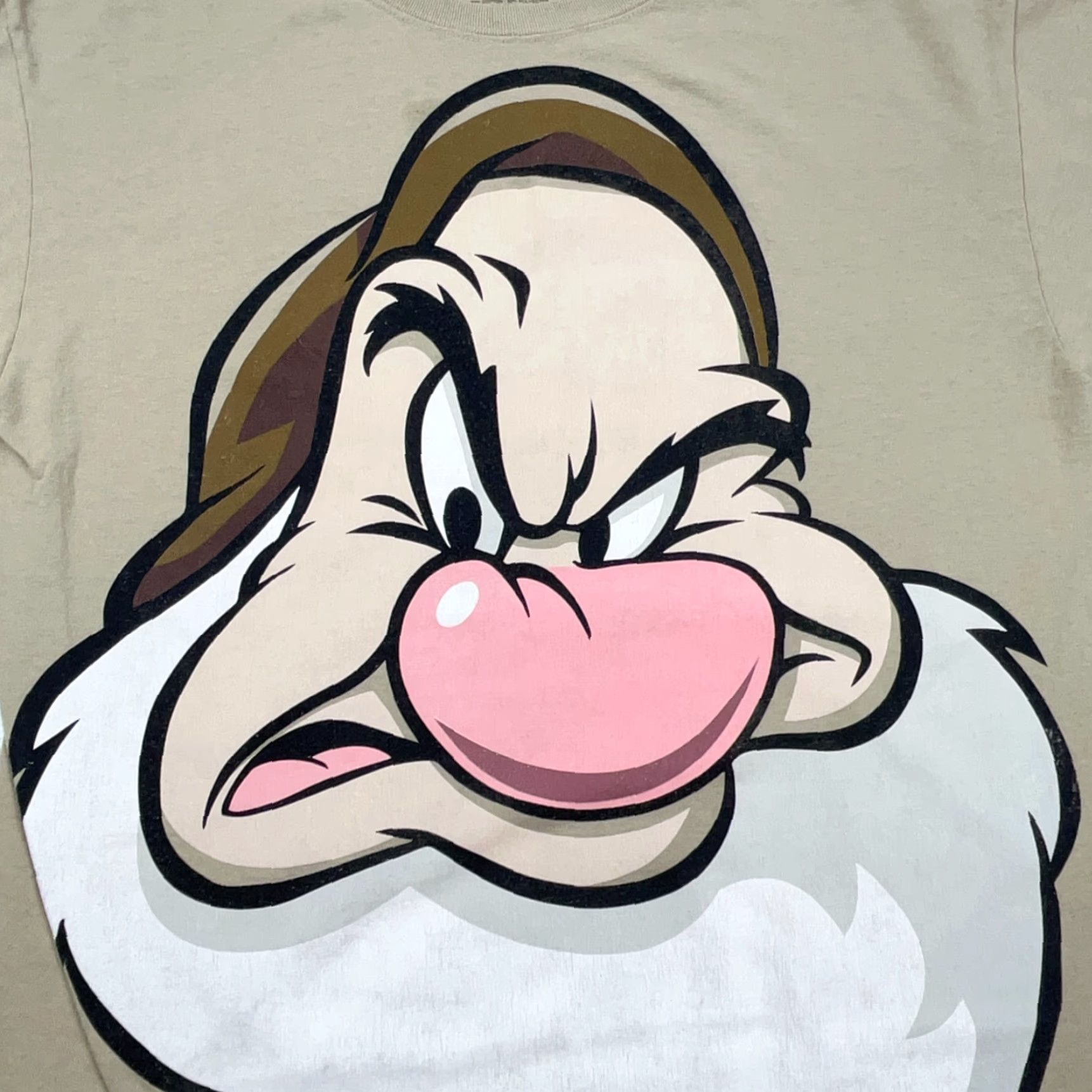 Disney Disney Shirt Men Large Brown Tan Grumpy Tee All Over Print Walt World Vintage No Size US L / EU 52-54 / 3 - 4 Thumbnail