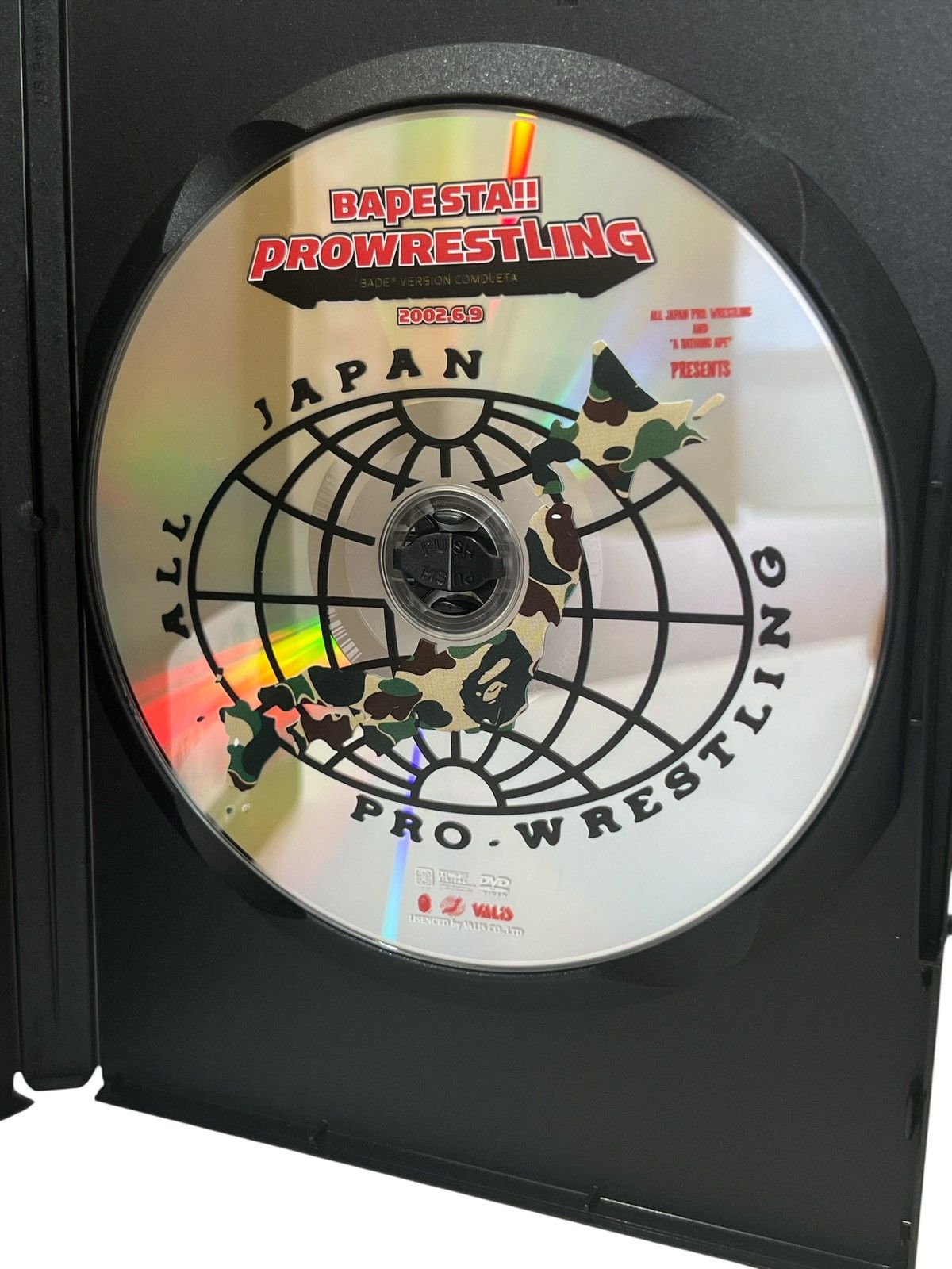 Bape BAPE BAPESTA Pro Wrestling DVD 2002 Nigo Camo Size ONE SIZE - 7 Thumbnail
