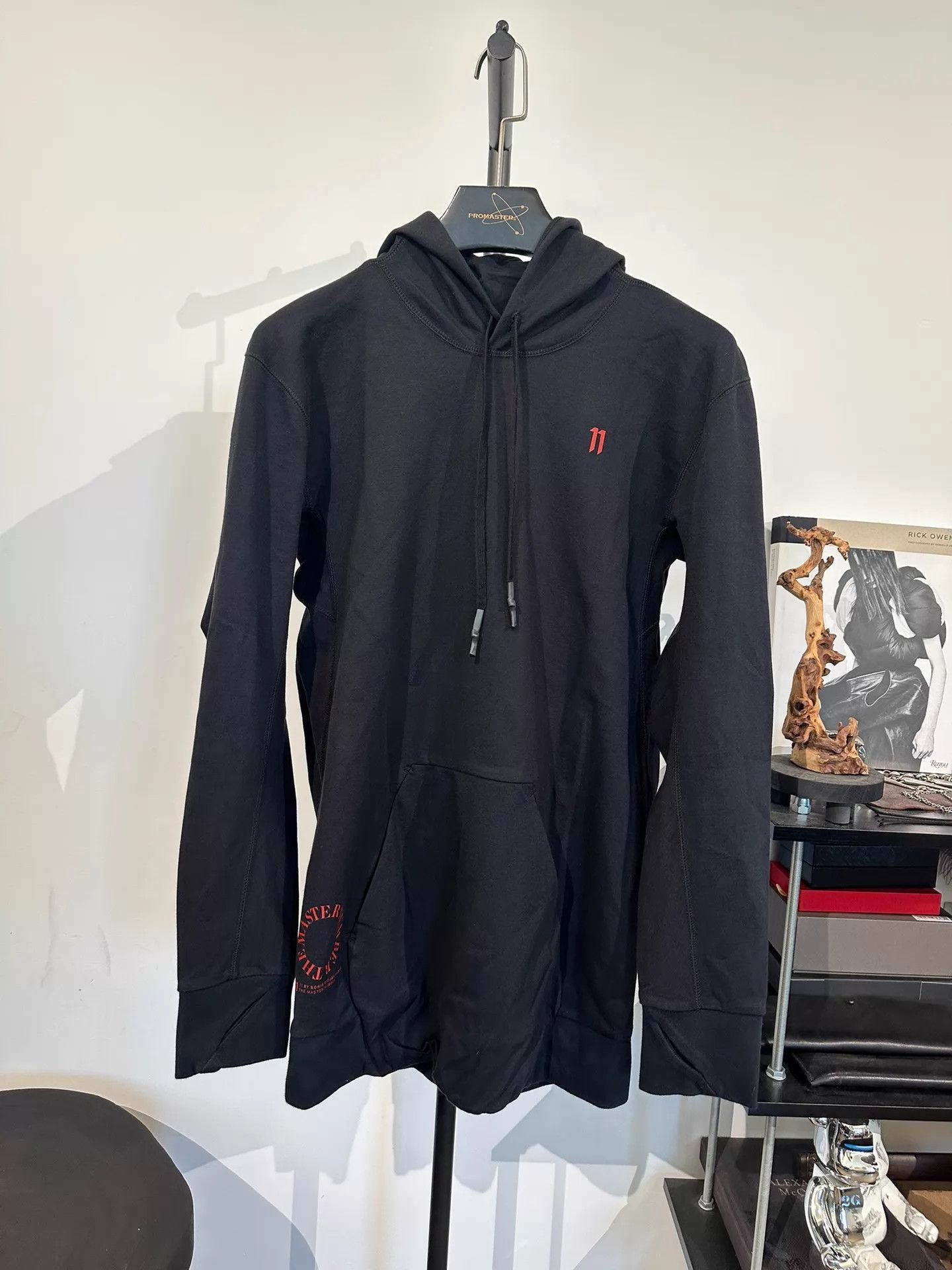 Boris Bidjan Saberi BBS 11by bbs H1B print mask hoodie BNWT L Size US L / EU 52-54 / 3 - 2 Thumbnail
