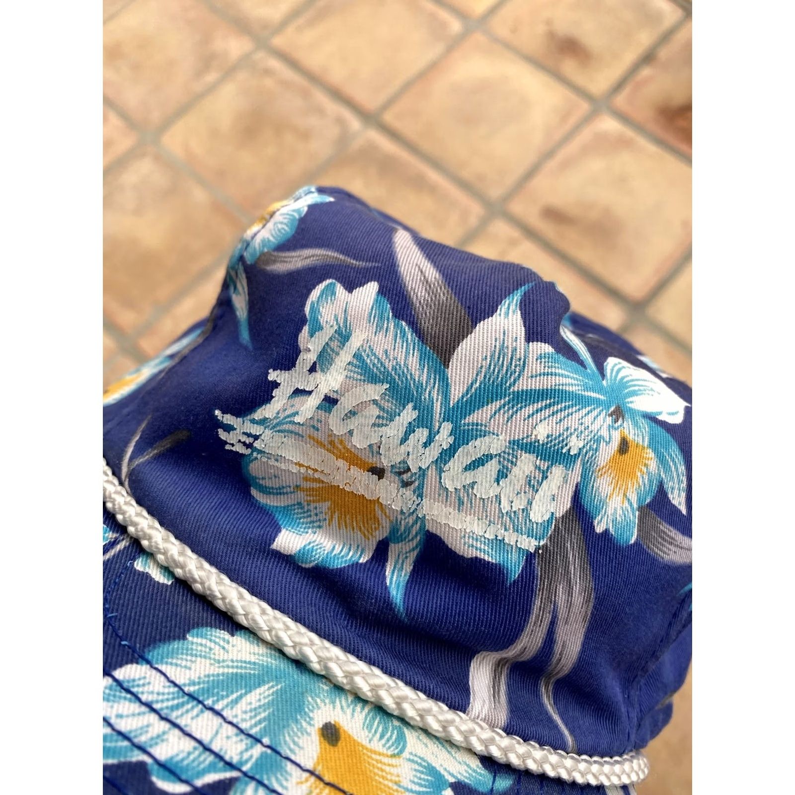 Roper VINTAGE Hawaii Spellout Rope Snapback Hat Floral 80s Denim Nissin Adjustable Unisex Adults Blue Hat Men Women Size ONE SIZE - 5 Thumbnail