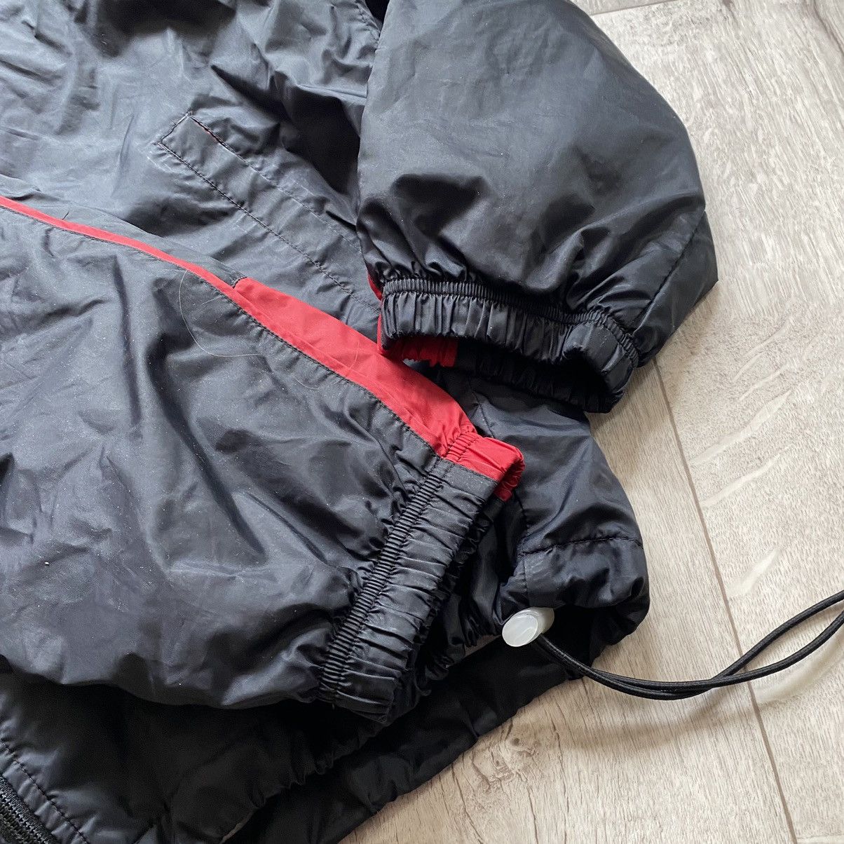 Nike × Vintage NIKE Y2K DRILL BIG LOGO TRACK NYLON JACKET Size US L / EU 52-54 / 3 - 5 Thumbnail