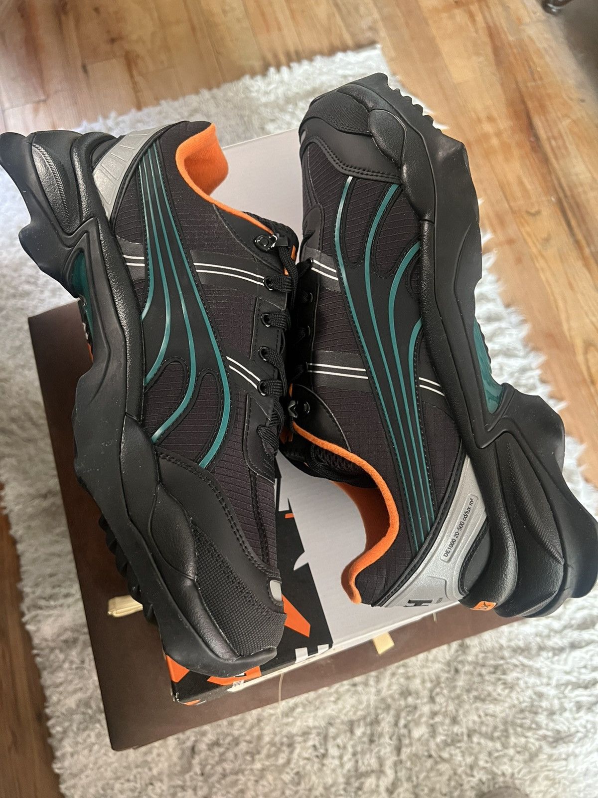 Helly Hansen Helly Hansen X Puma (NiteFox) Size US 11 / EU 44 - 19 Thumbnail