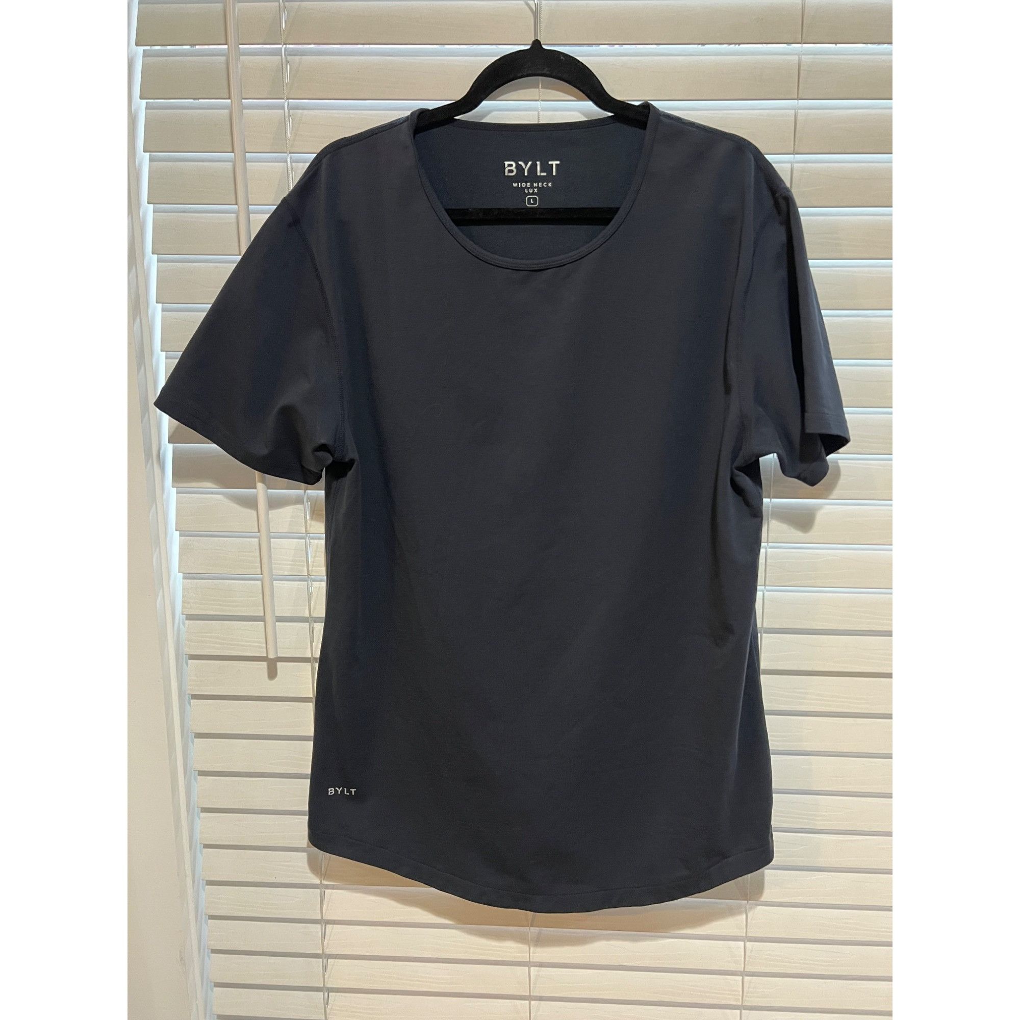 BYLT Premium Basics Bylt Wide Neck Lux VNeck T-Shirt - Size L Size US L / EU 52-54 / 3 - 1 Thumbnail