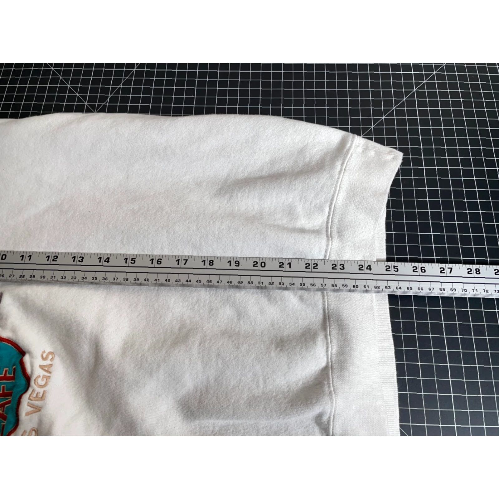Hard Rock Cafe Hard Rock Cafe Las Vegas Save the Planet Sweatshirt Adult XL White USA Made 90s Size US XL / EU 56 / 4 - 6 Thumbnail